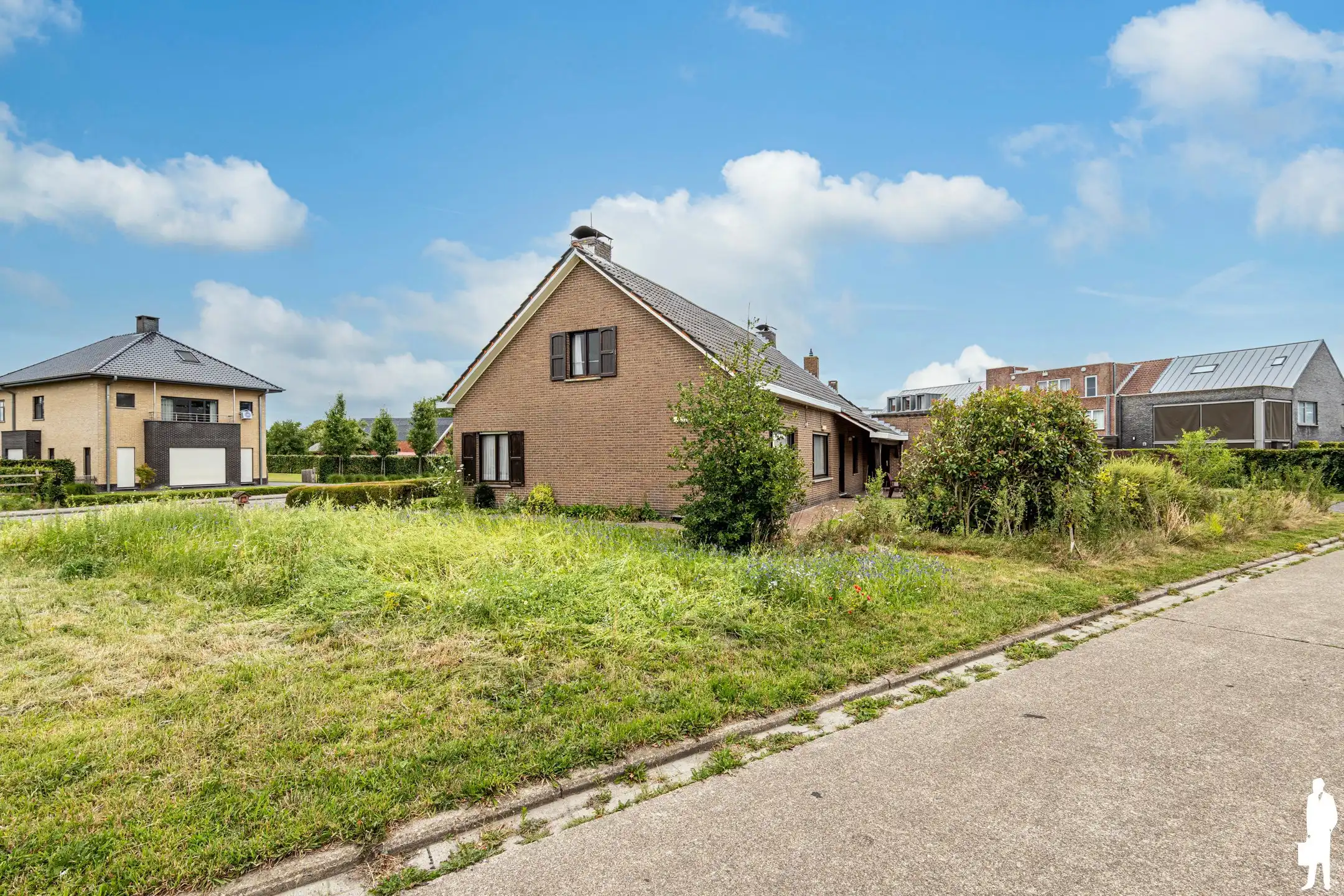 Op te frissen ééngezinswoning kort bij Nederlandse grens foto 34