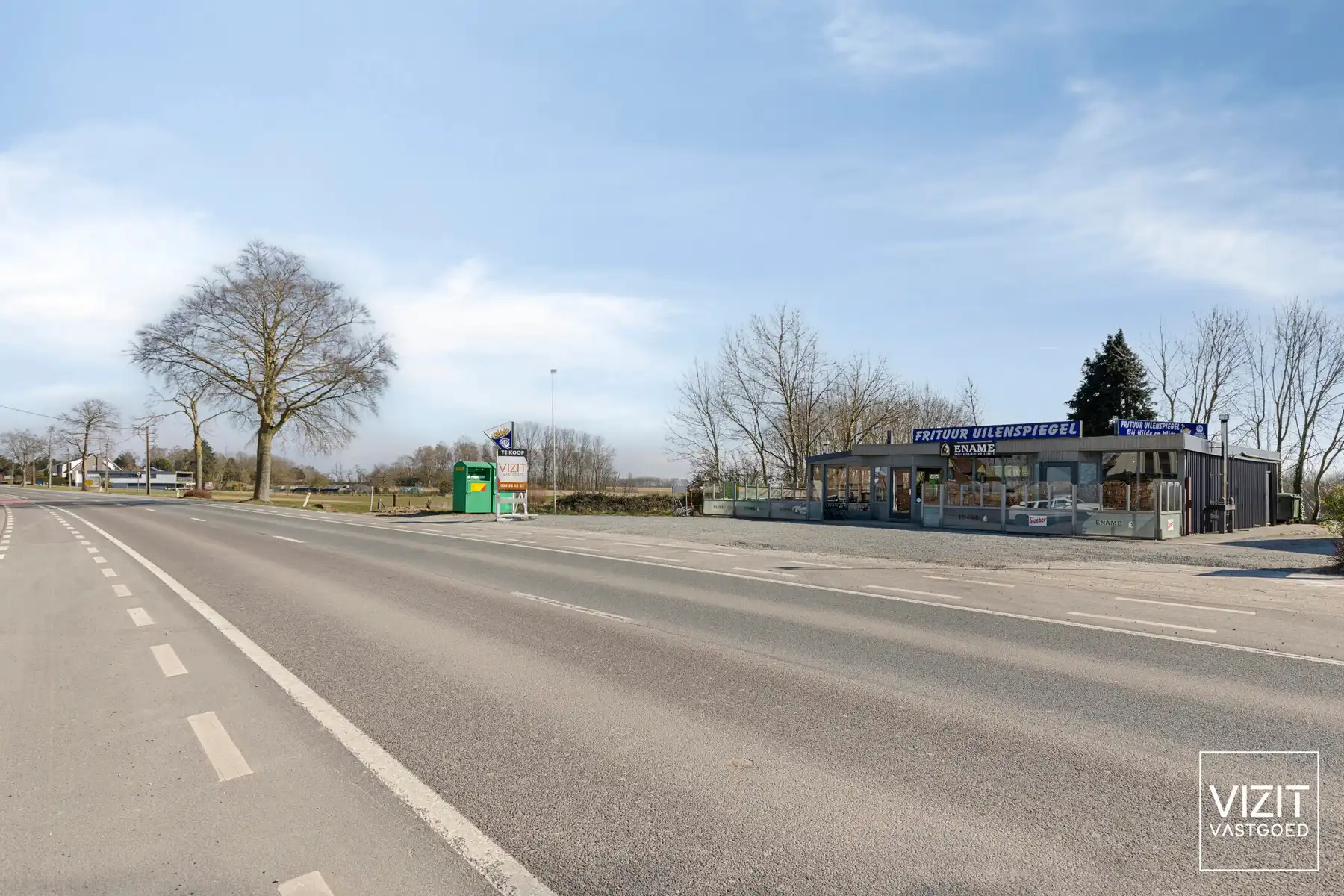 Overname handelsfonds met gebouw en grond te Haaltert!  foto {{pictureIndex}}