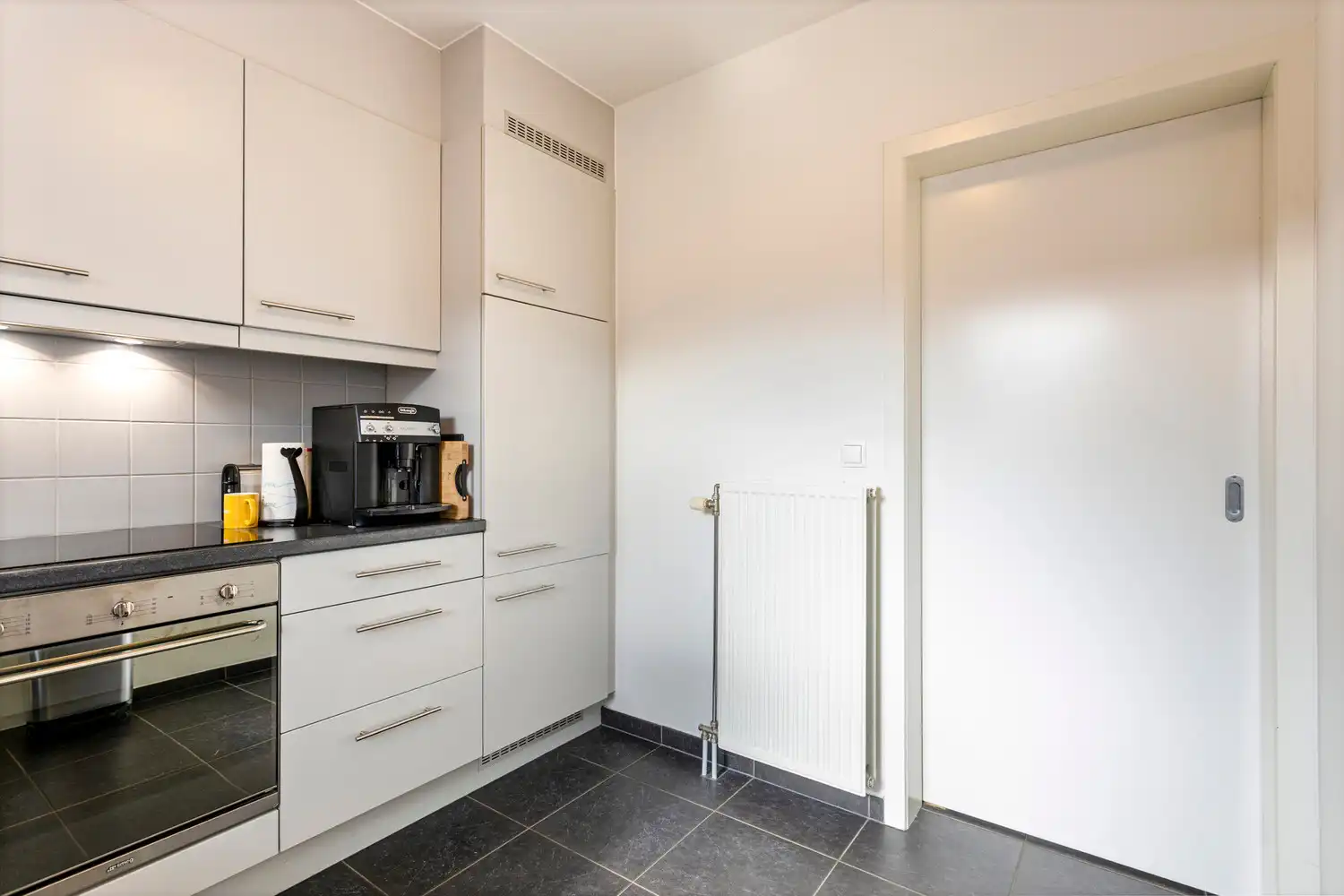 ZEER RUIM DUPLEX APPARTEMENT CENTRUM DIEST MET ZICHT OP PARK! foto 13