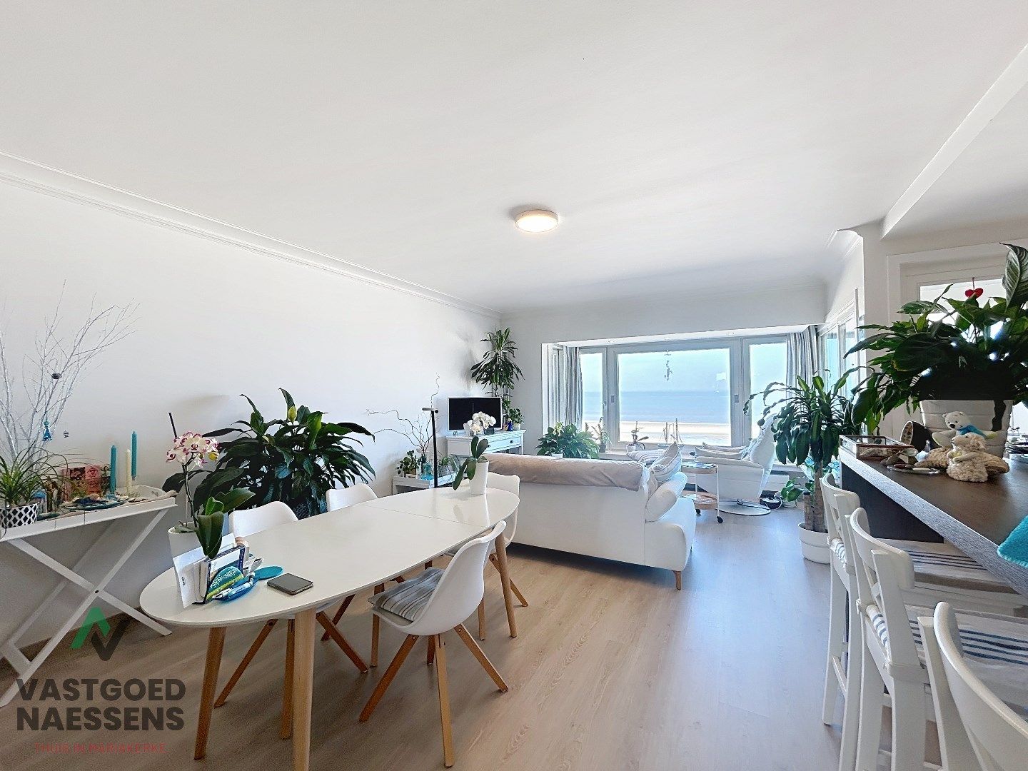 SCHITTEREND 2 SLPK APP MET ZICHT OP ZEE EN TERRAS foto 4