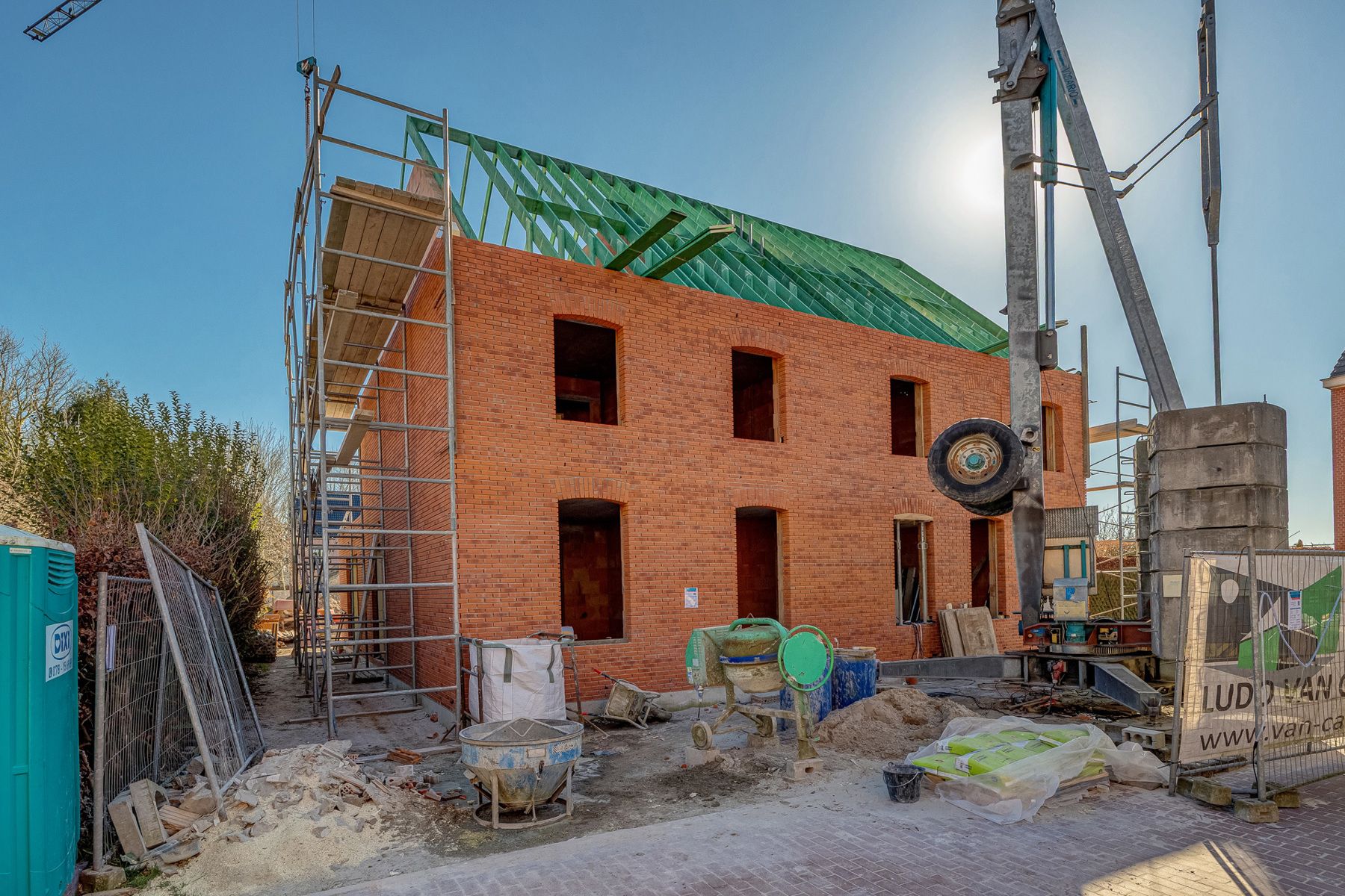 BEN-WONING MET 4 SLAAPKAMERS OP 364 M². foto 17