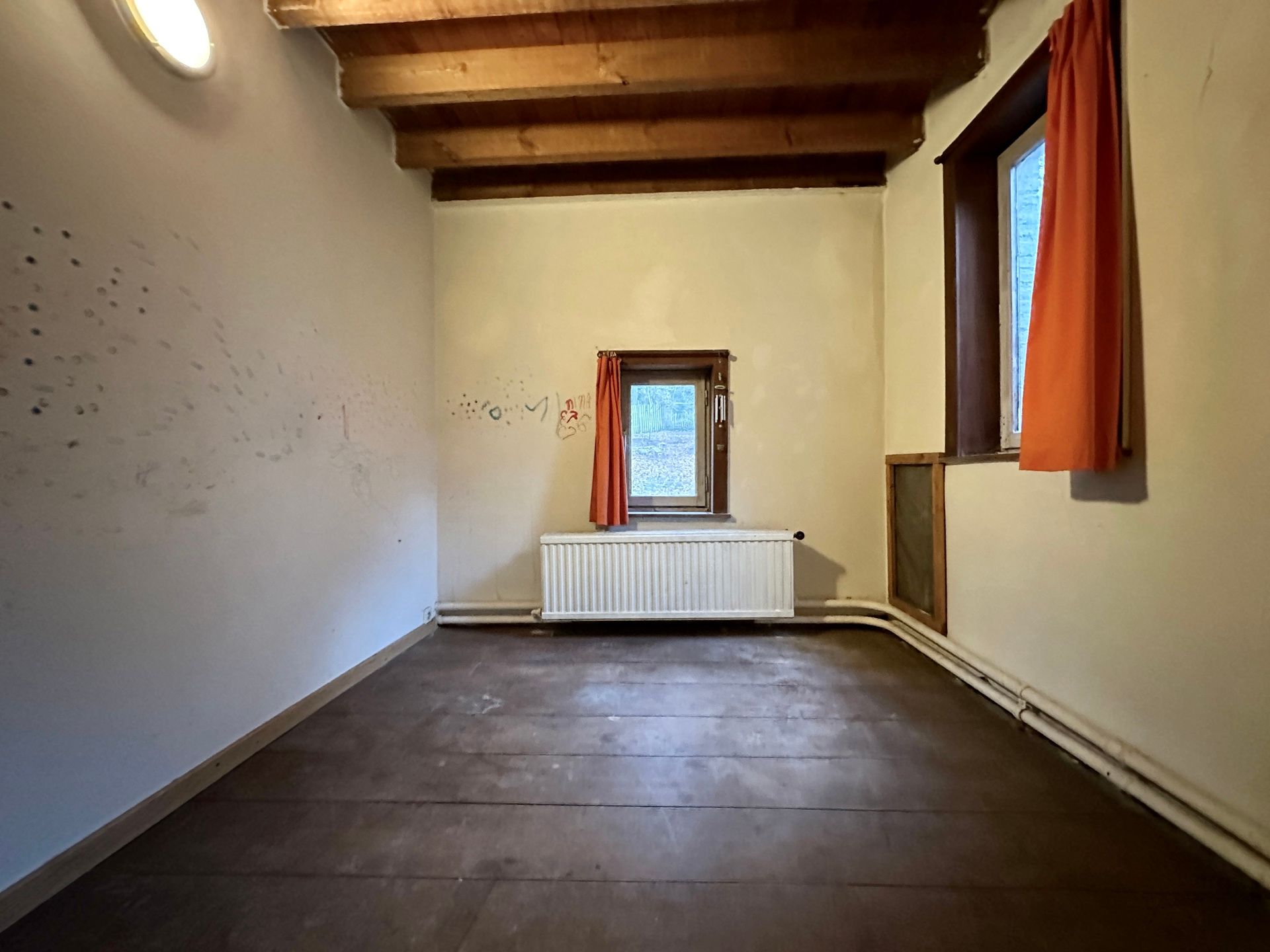 Ruime, te renoveren woning te Rotselaar foto 7