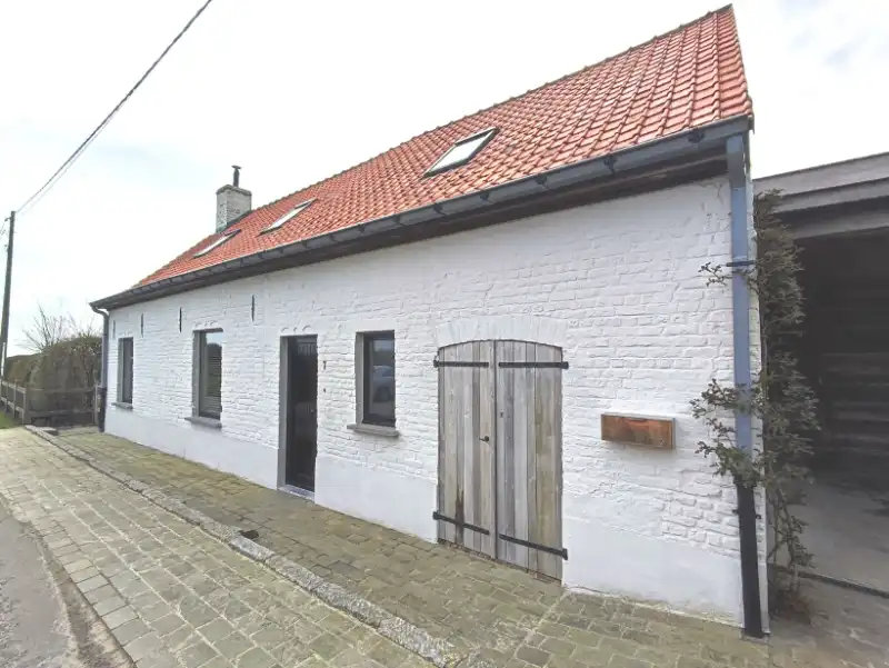 Charmante landelijke woning foto {{pictureIndex}}