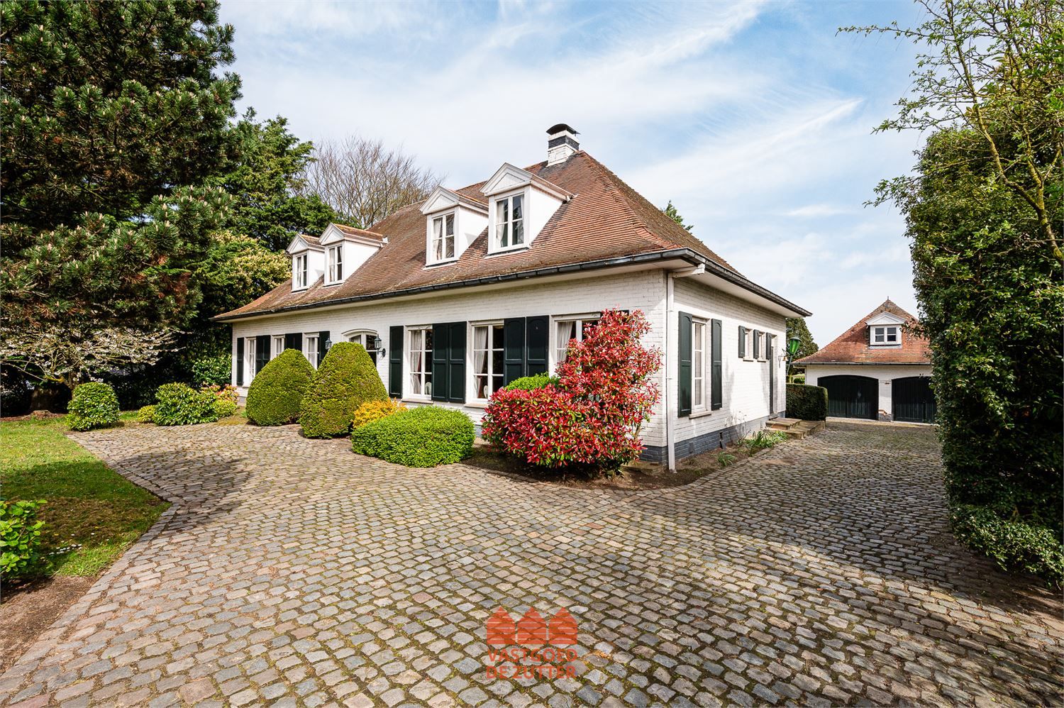 Prachtige stijlvolle villa met panoramisch uitzicht foto 28