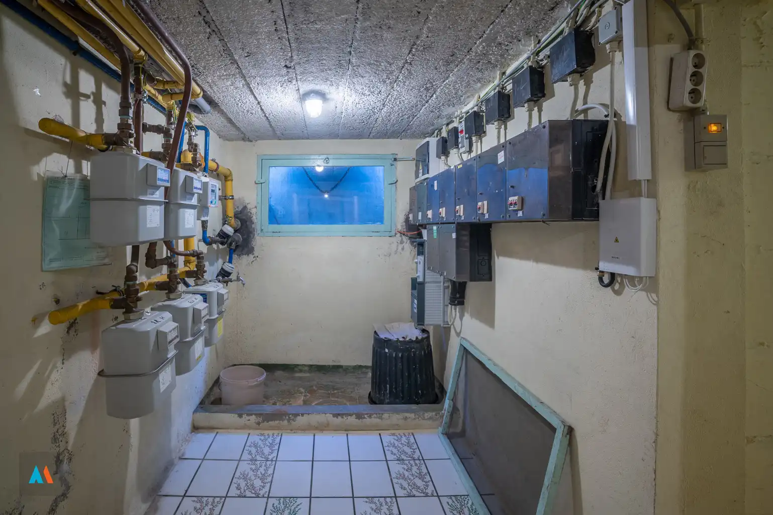 Appartement met garagebox en kelderberging foto 14