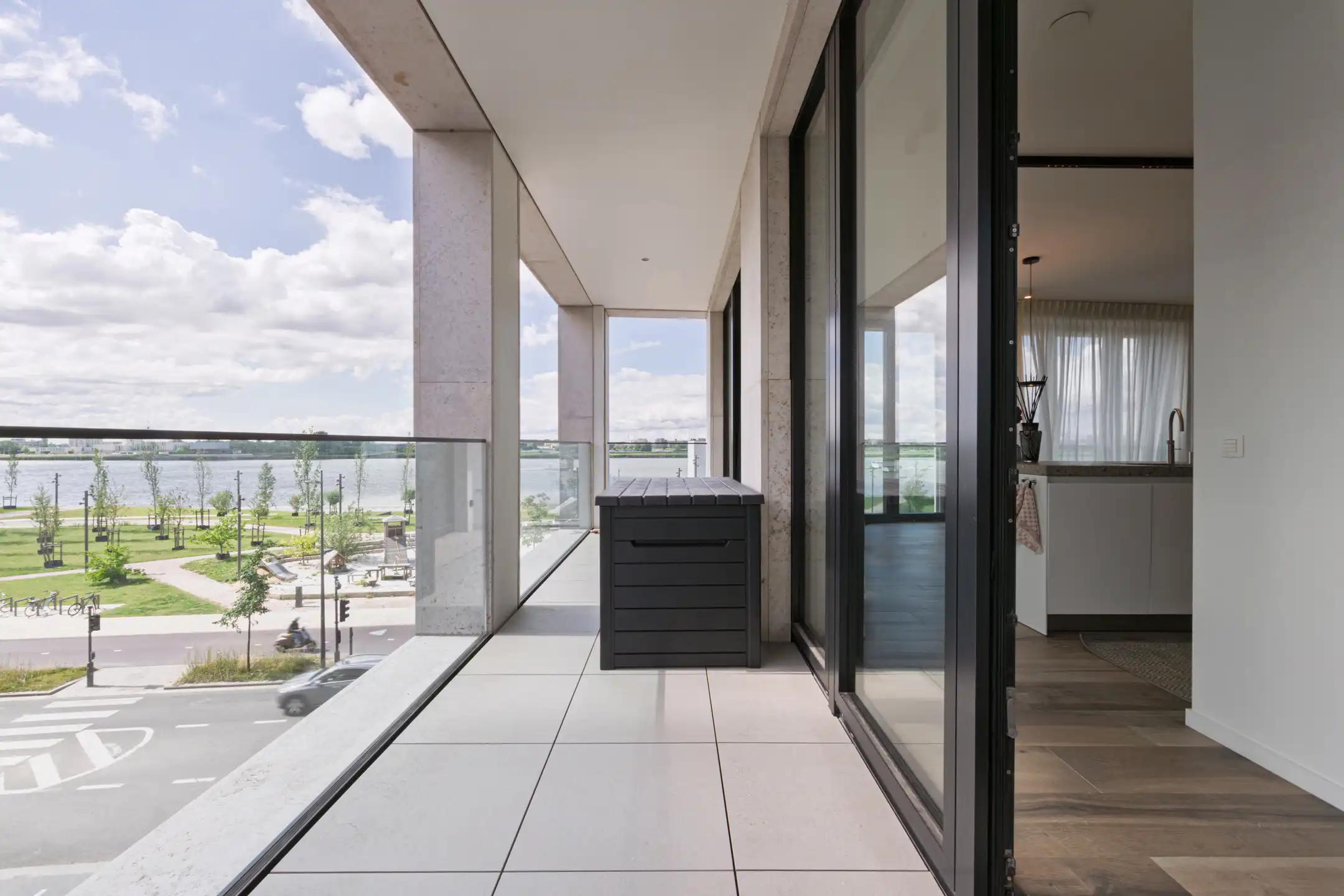 ANTWERPEN NIEUW-ZUID - app met panoramisch schelde zicht foto 5