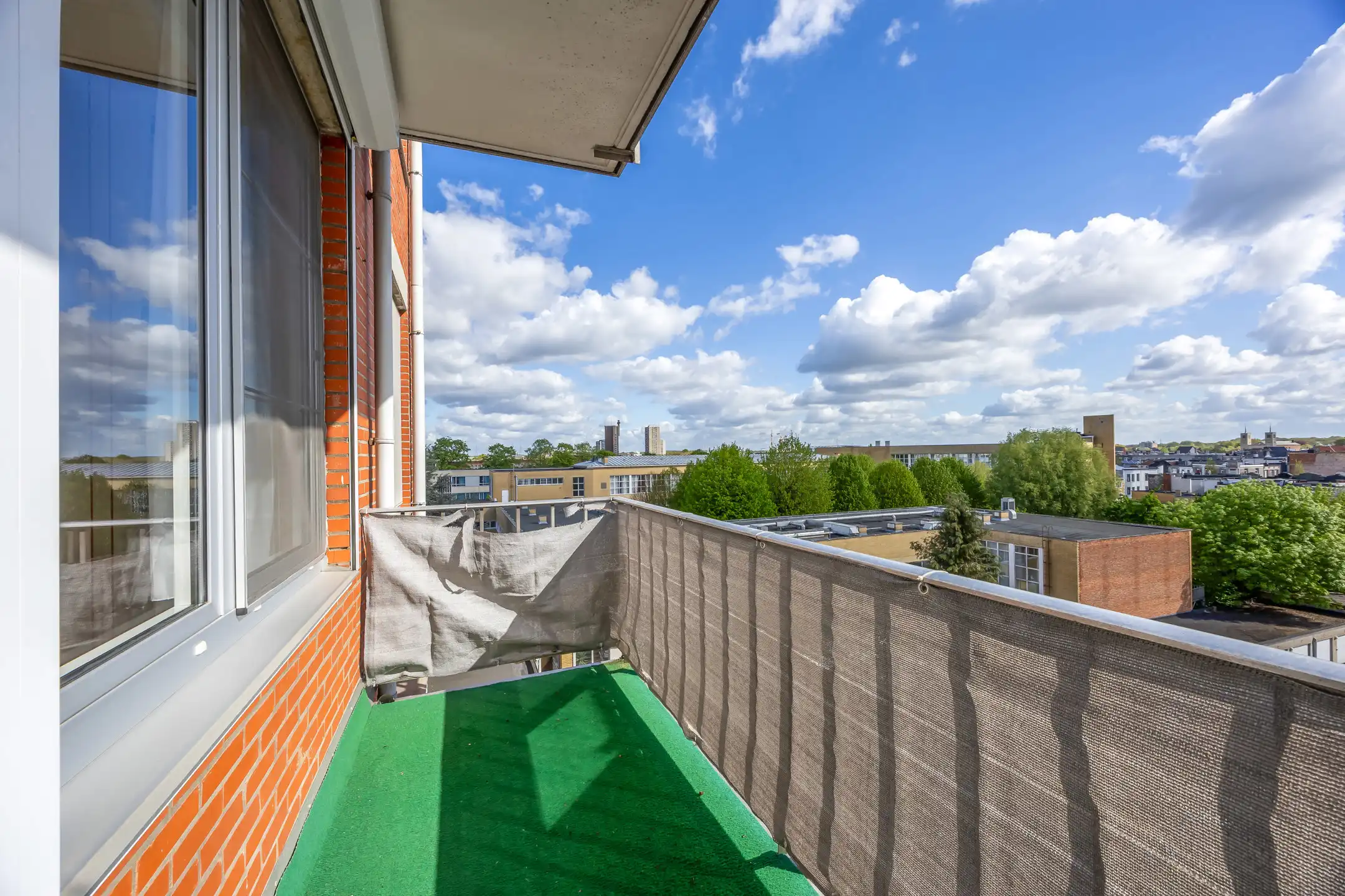 Mooi centraal gelegen appartement met 2 slaapkamers en terras foto 15