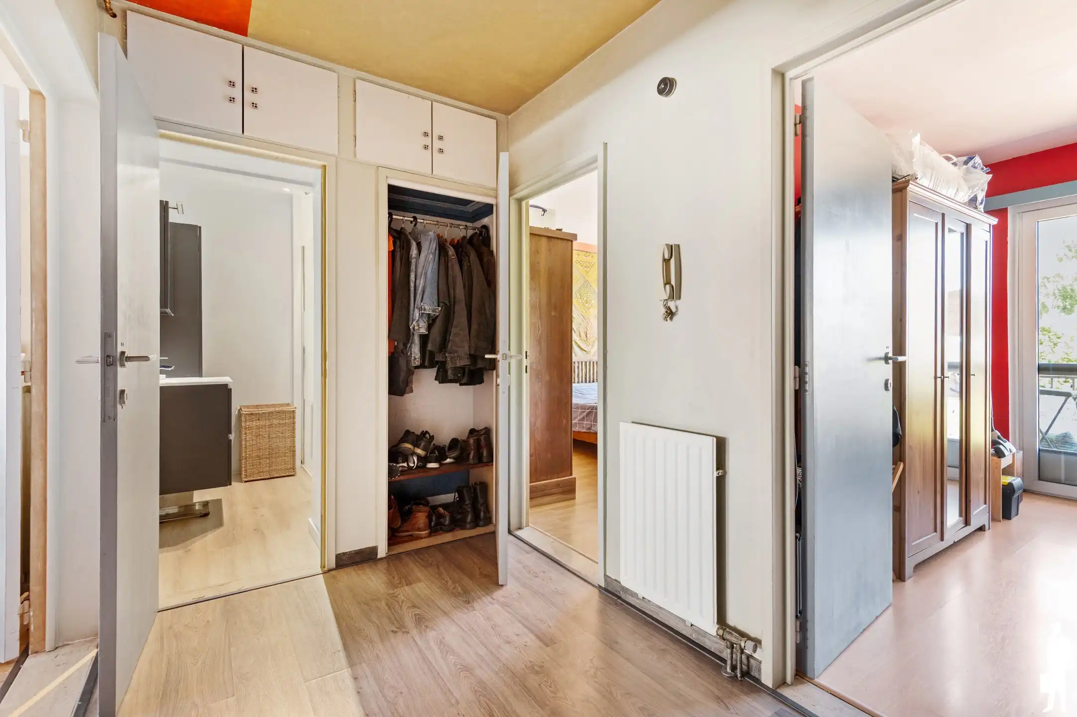Ruim, instapklaar app. (97m²) met garage op toplocatie  foto 11