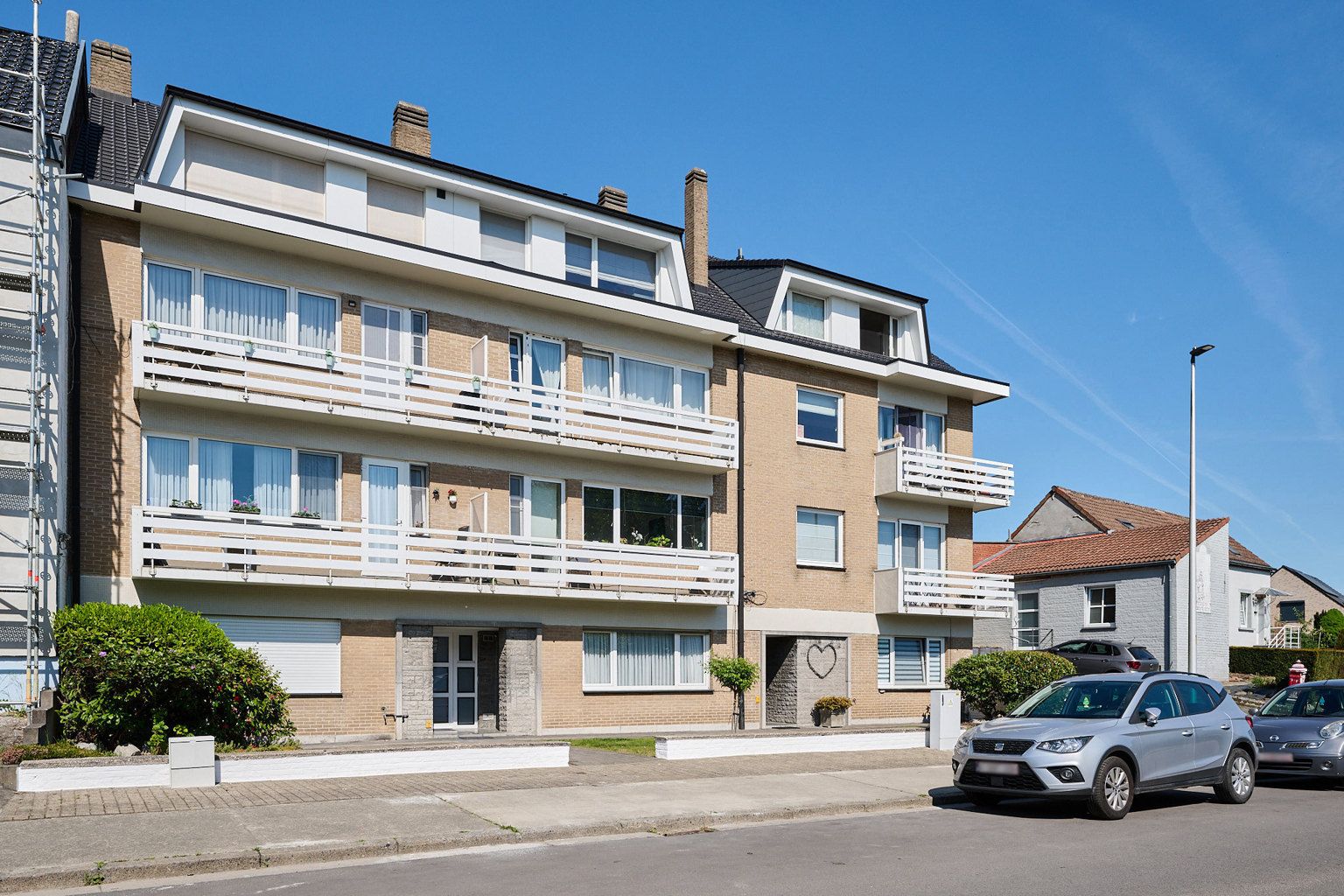 Appartement te koop foto {{pictureIndex}}