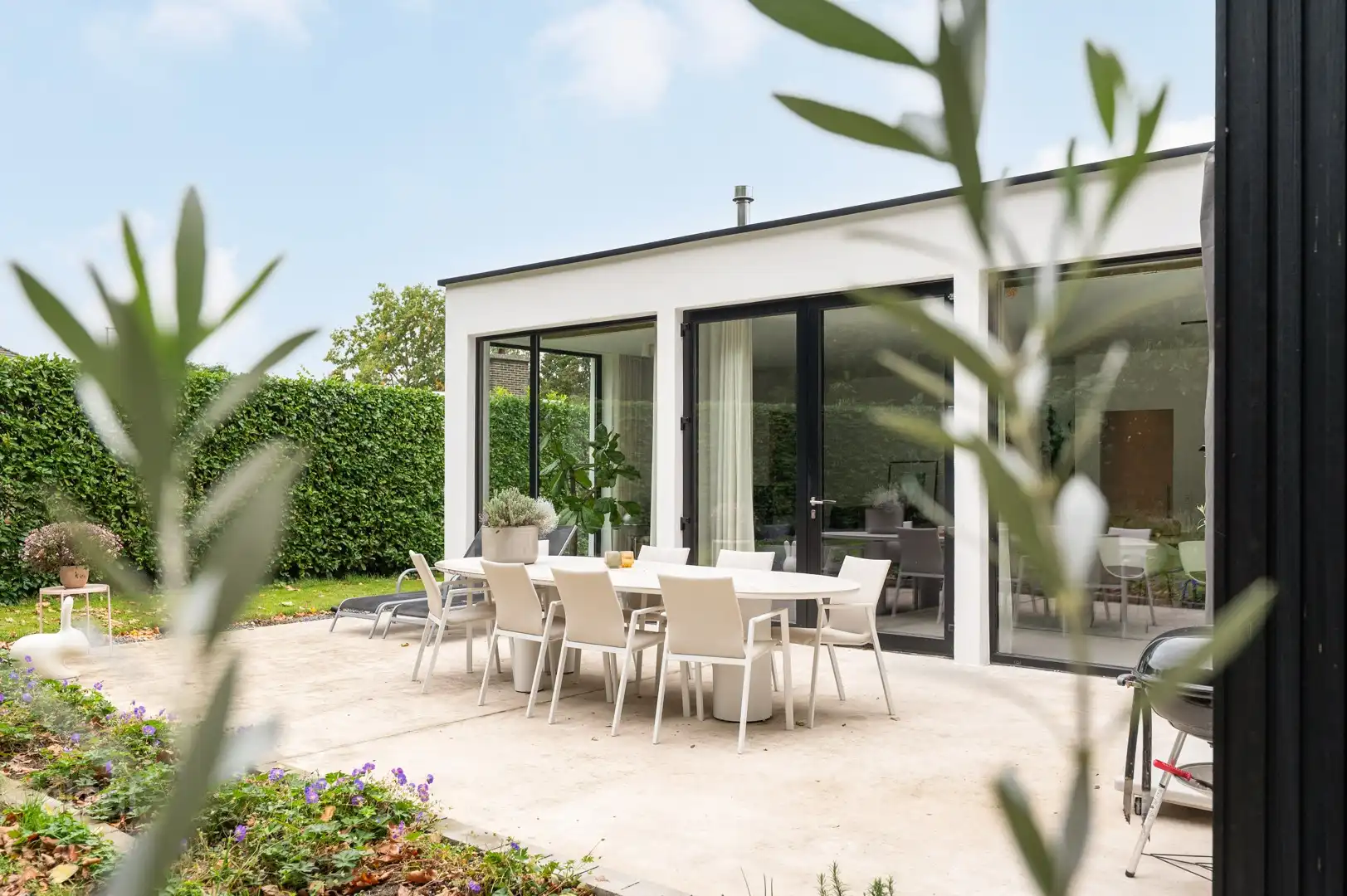 Gelijkvloerse woning met uniek, eindeloos zicht op het bos in Kruibeke foto 10