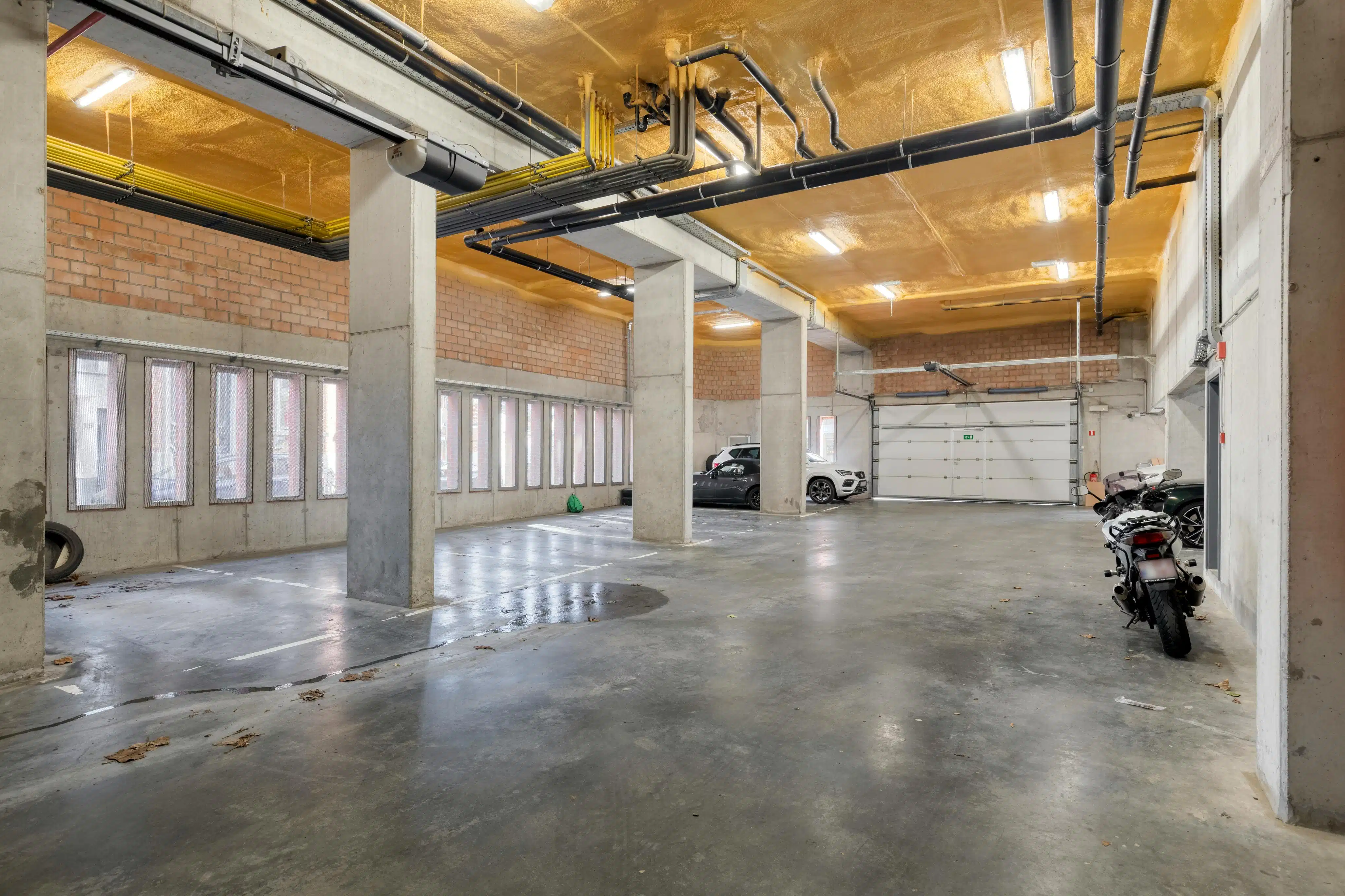 Instapklaar dakappartement met zicht op het water in Boom foto 14