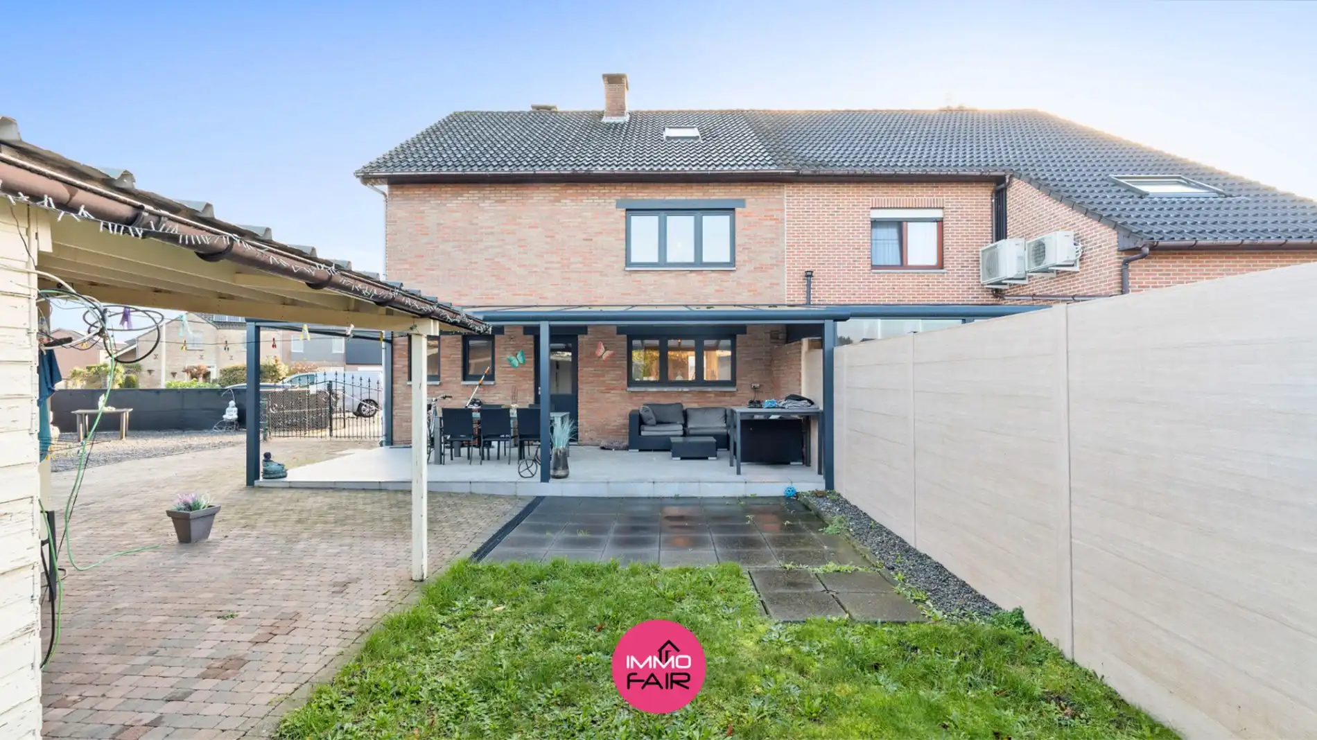 Ruime gezinswoning op geliefde locatie! foto 9