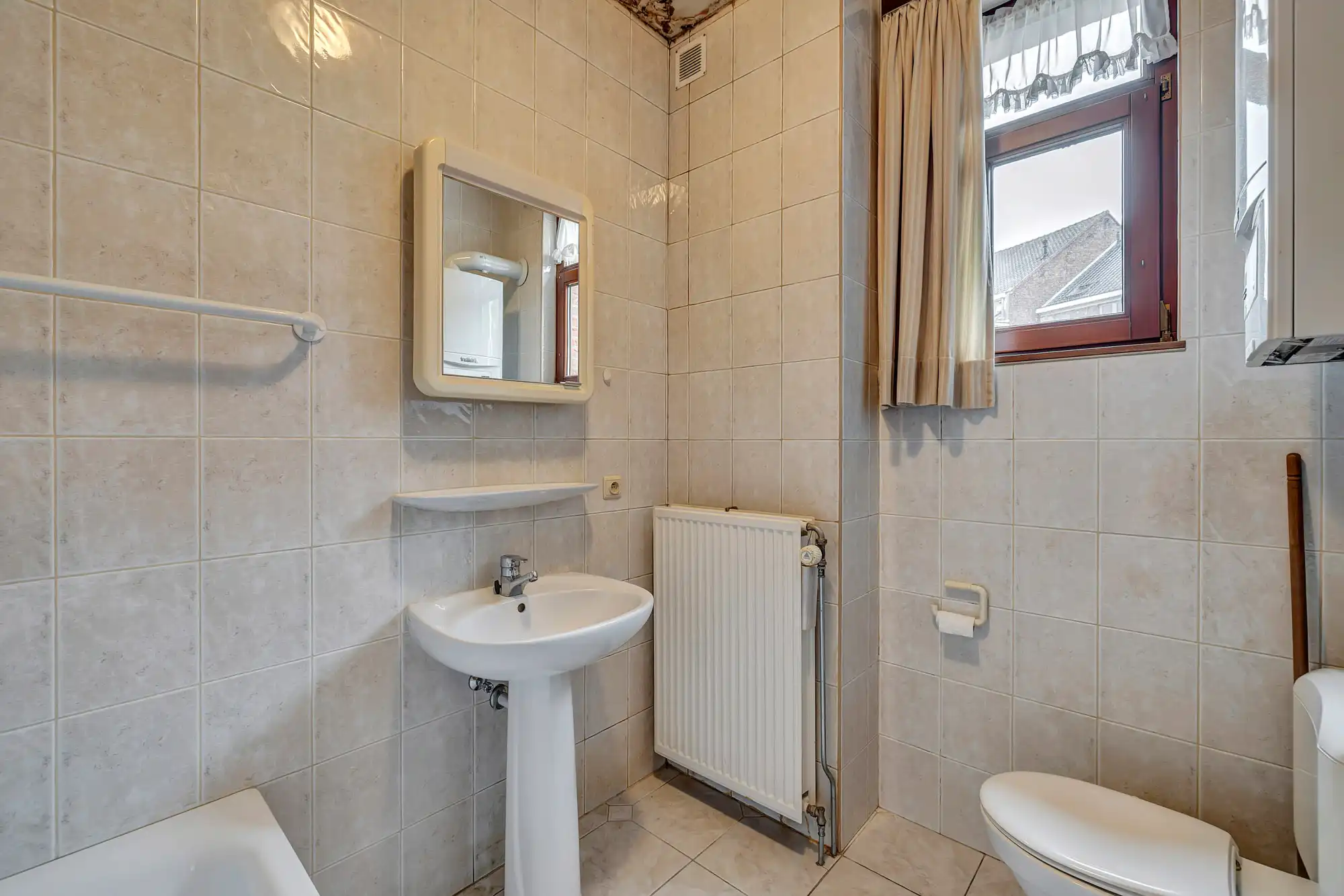 Charmante woning te koop in Anderlecht! foto 8