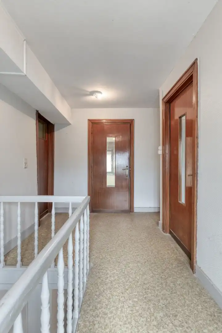 Half open bebouwing (hoeve) met 5 slaapkamers, tuin, terras en zeer ruime garage in Oorbeek (Tienen)! – EPC 730 kWh/m² - bewoonbare opp. 195 m² foto 11