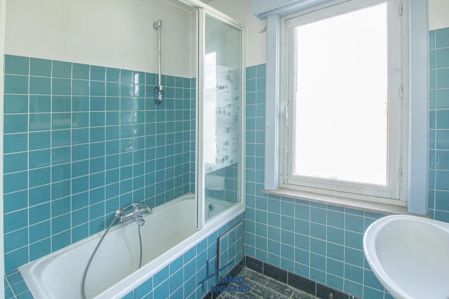 Charmante woning met authentieke elementen en diepe tuin in Wervik foto 11