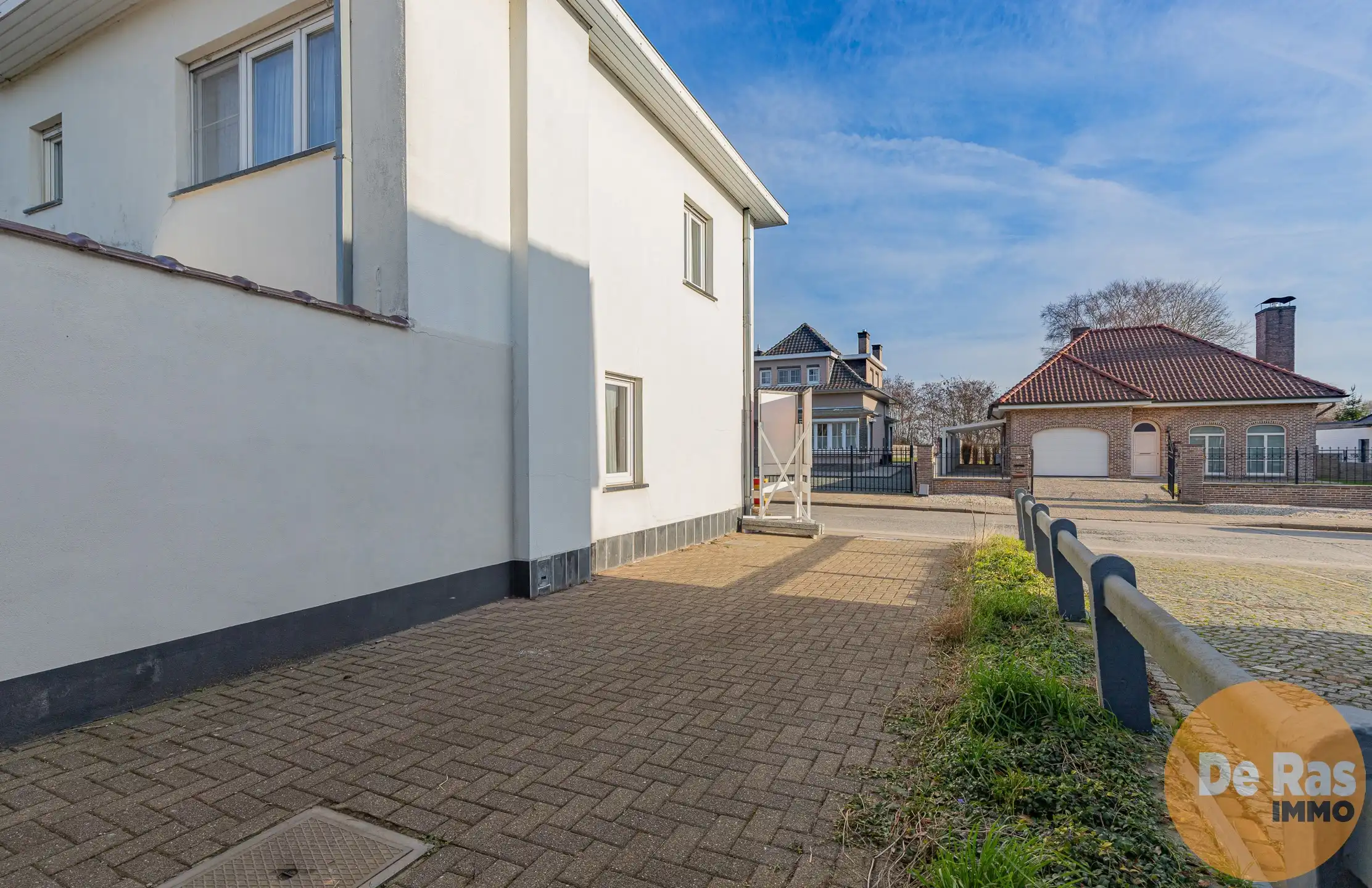 ERPE - Op te frissen 3-gevelwoning op een centrale locatie foto 3