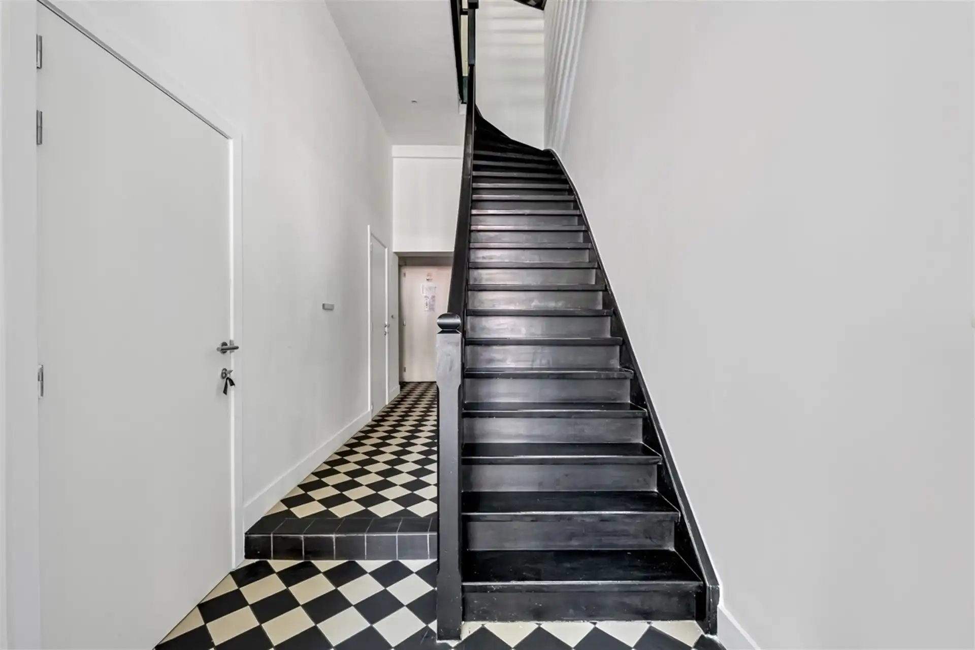 Multifunctioneel gebouw op het Esplanadeplein foto 3