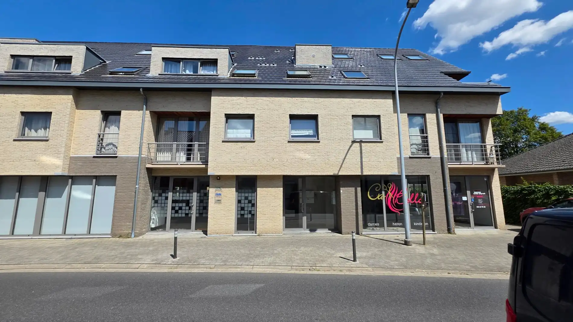 2-Slaapkamerapp met terras, parking & lift foto 12