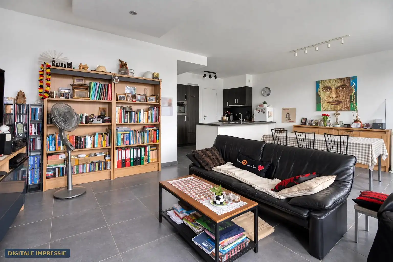 RECENT EN ENERGIEZUINIG APPARTEMENT MET 2 SLPK'S NABIJ CENTRUM HASSELT foto 9