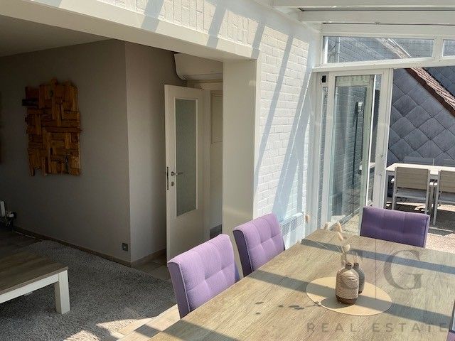 Unieke penthouse met 2 terrassen in hartje Koksijde – op wandelafstand van het strand foto 10