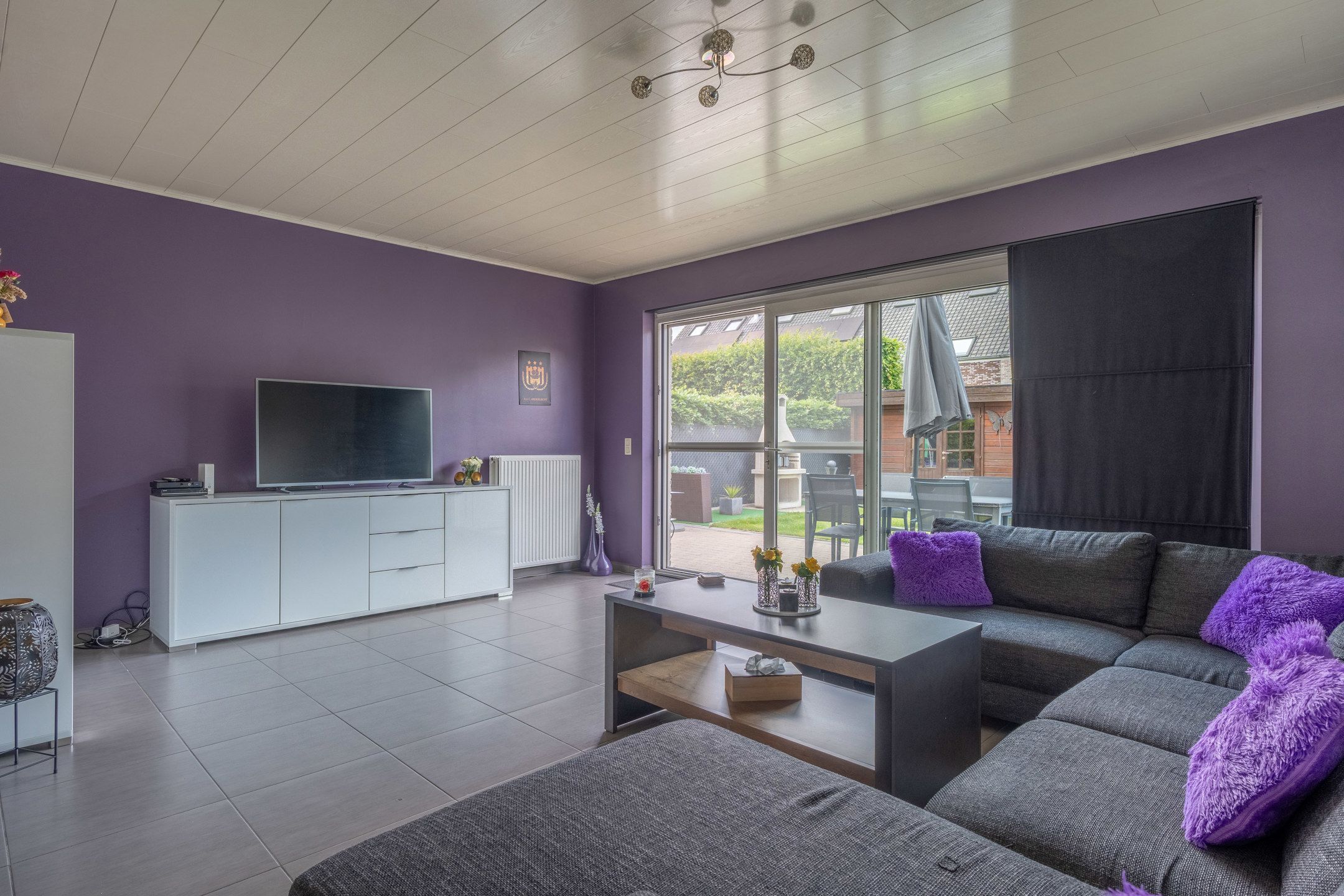 Instapklare woning met 3 grote slpks en garage foto 8
