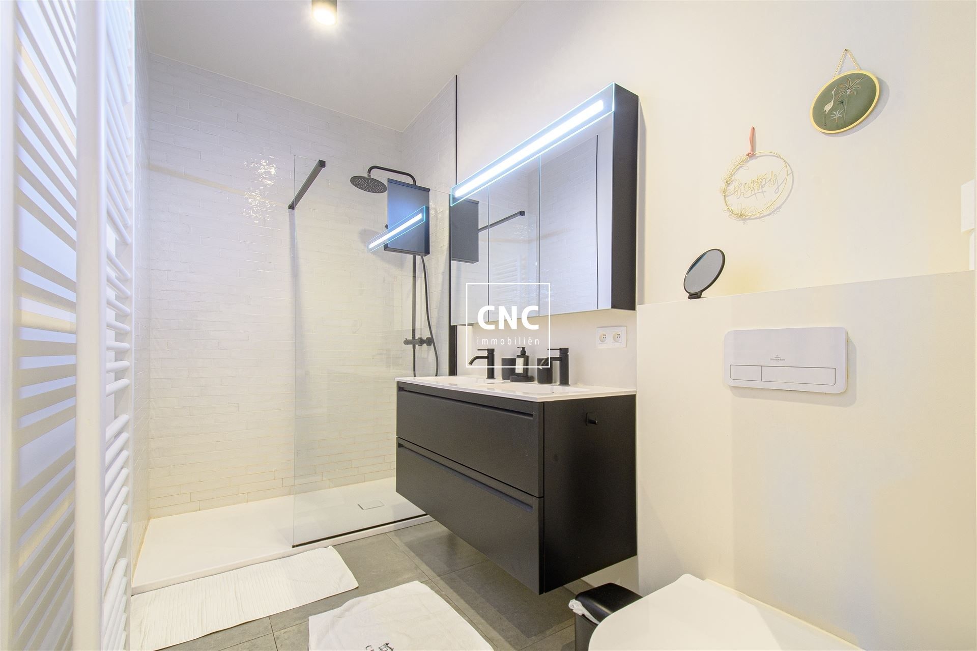 Stijlvol appartement met grote tuin op centrale ligging foto 12