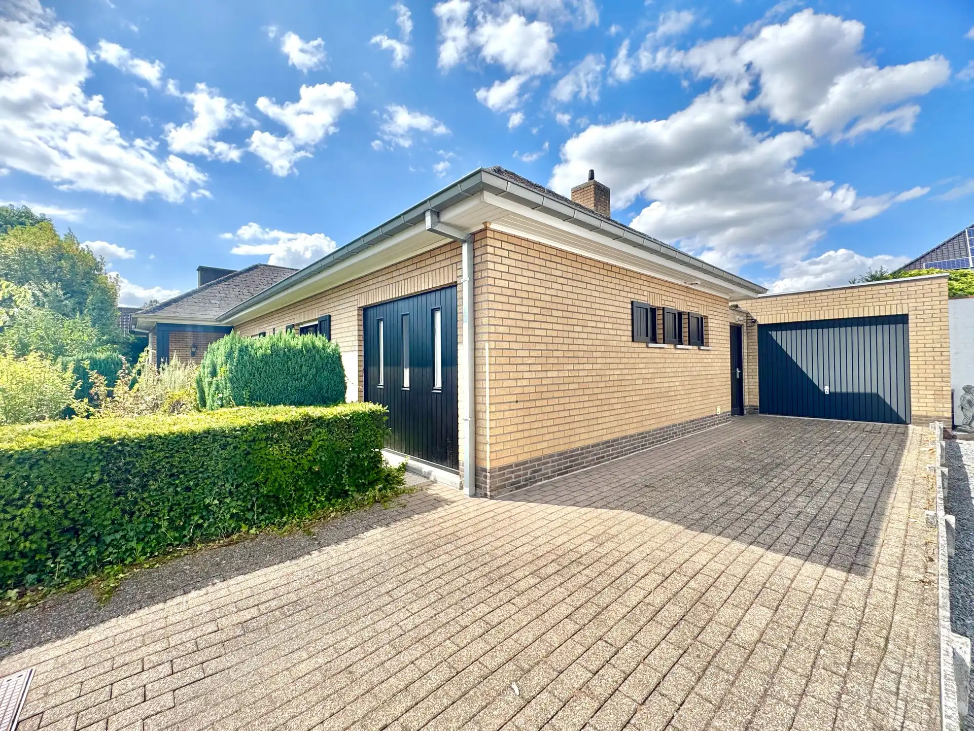 BUNGALOW | 2 SLAAPKAMERS | BUREAU |TUIN | GARAGE | 786 m² foto 6