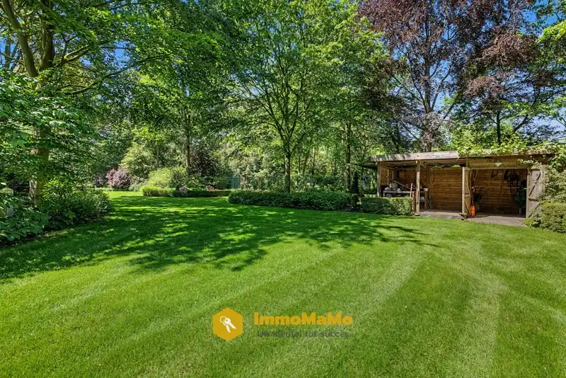 STIJLVOLLE VILLA OP 10.397m2 MET AANGELEGDE PARKTUIN - TE KOOP foto 37