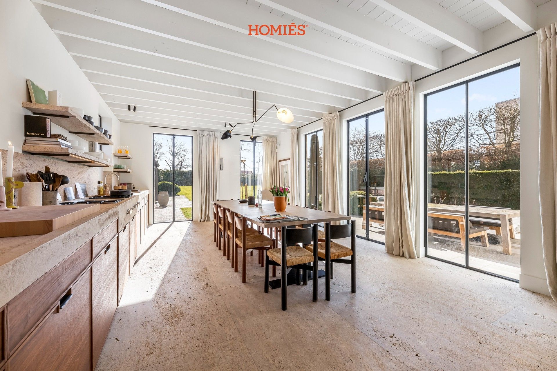 High-end villa op prime location foto 5