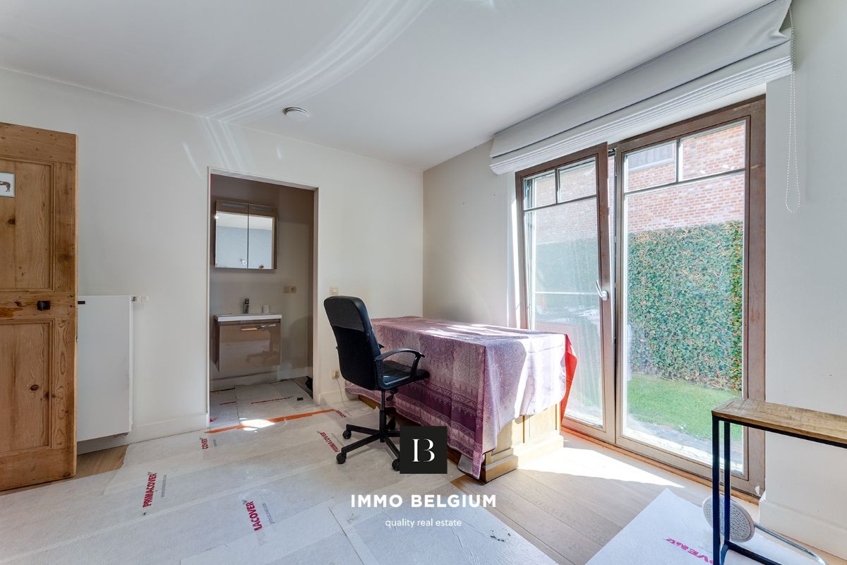 Prachtige exclusieve kangoeroe-villa met bijgebouw foto 20