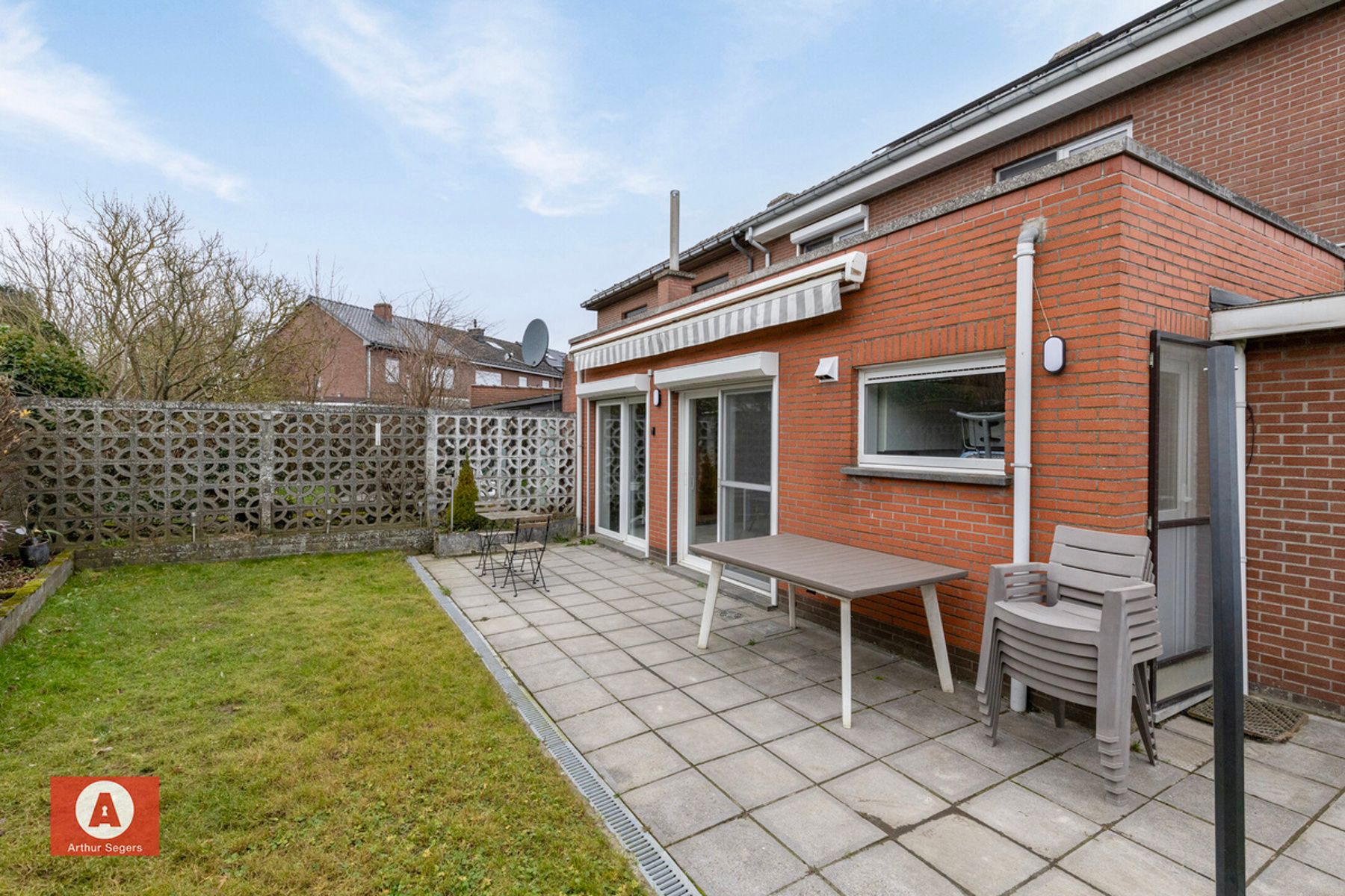Rustig gelegen woning met zuidgerichte tuin op toplocatie  foto 22