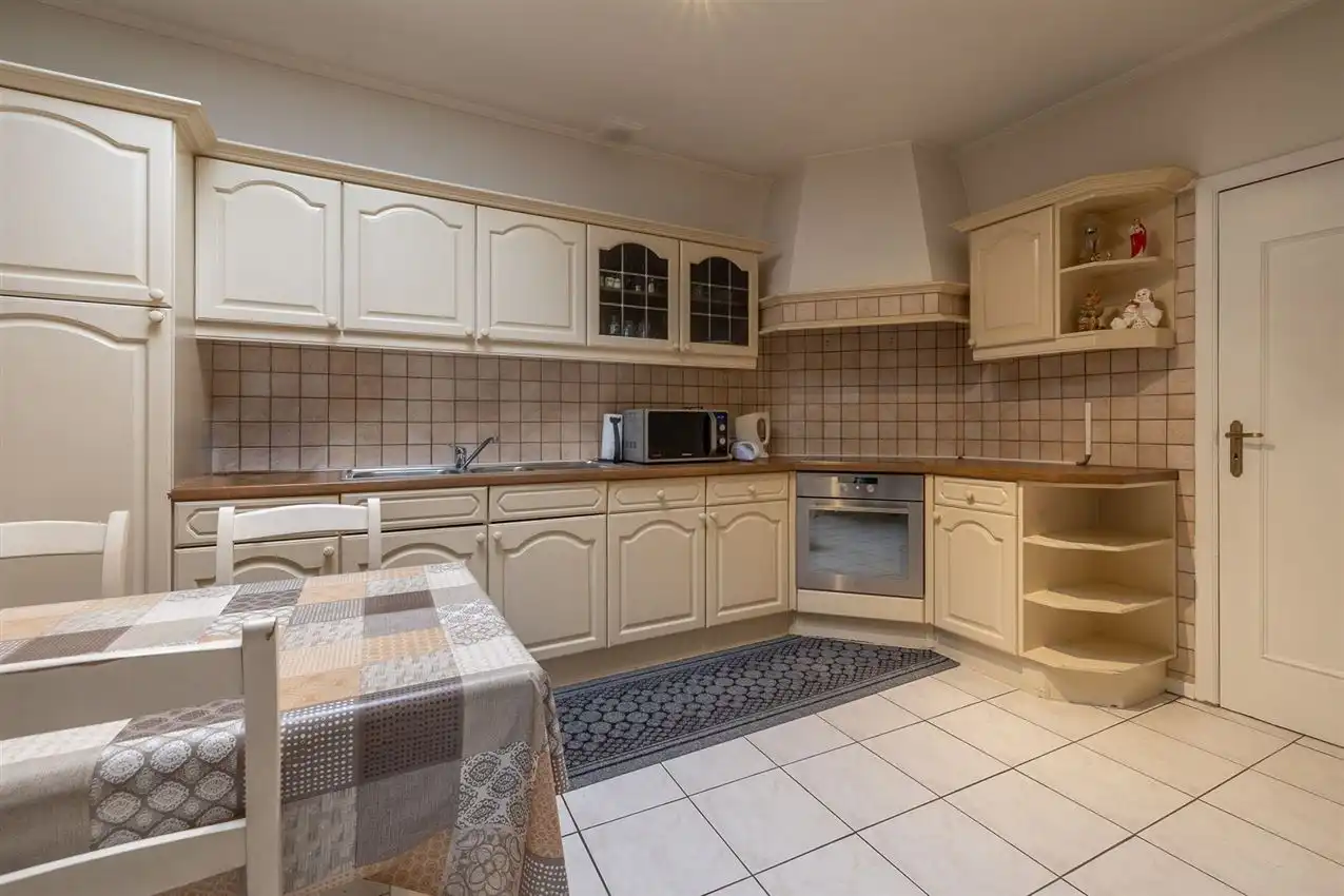 landelijke stijl, rustiger, centrum, garage, traplift foto 4