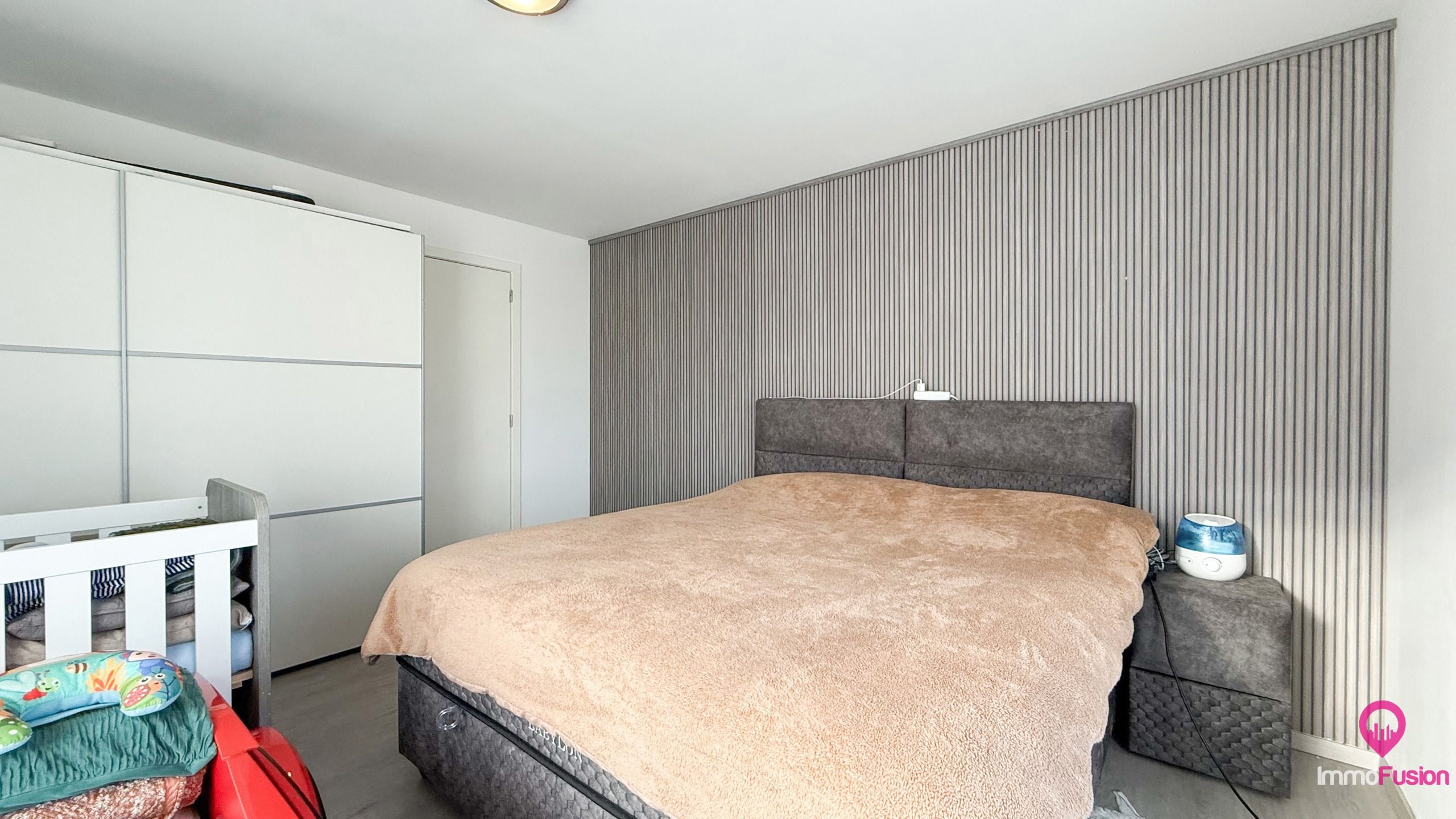 Recente halfopen woning met 2slpk en mooi tuin in Boekt! foto 19