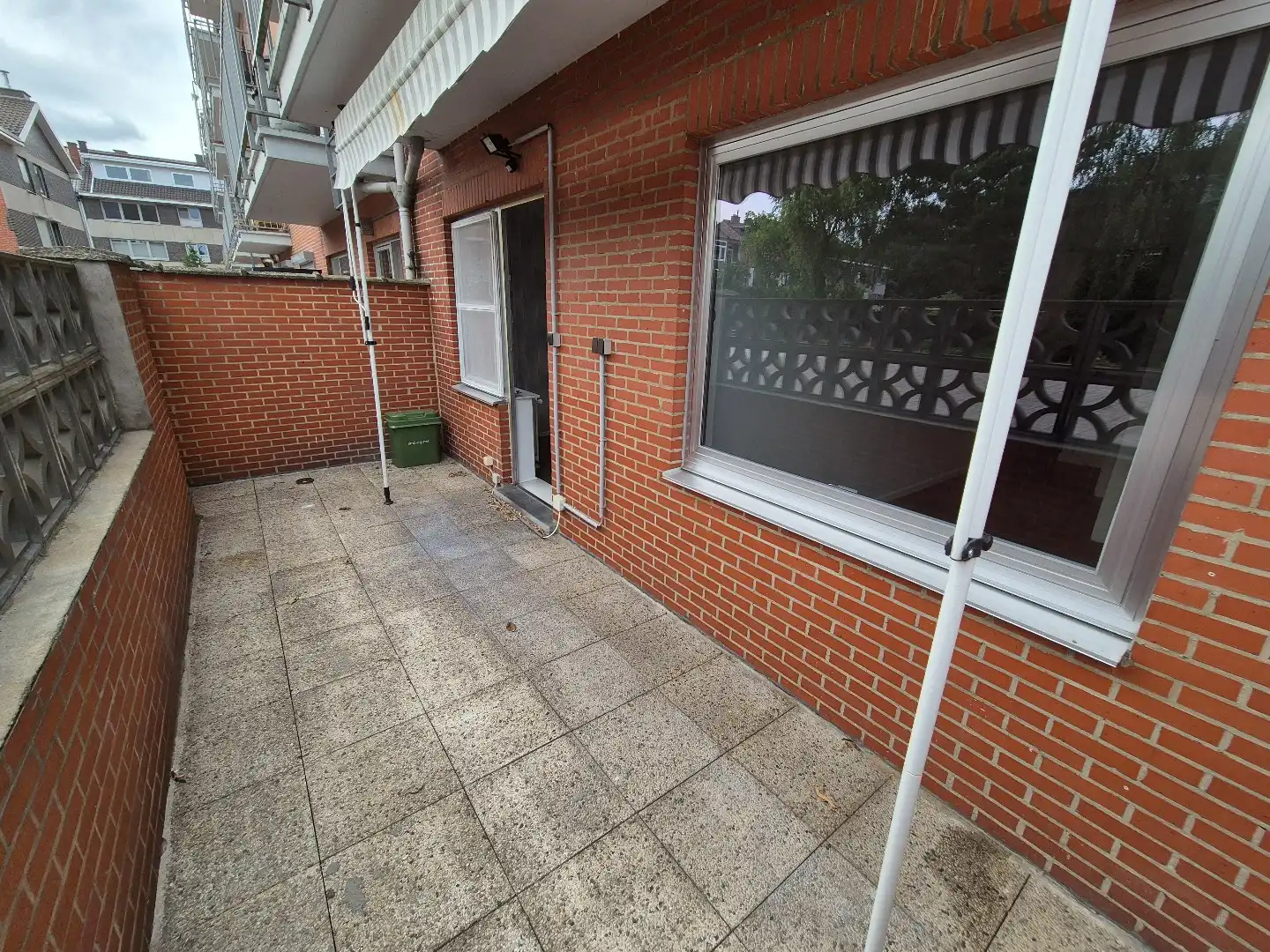 Gelijkvloers appartement nabij het centrum van Hasselt. foto 9