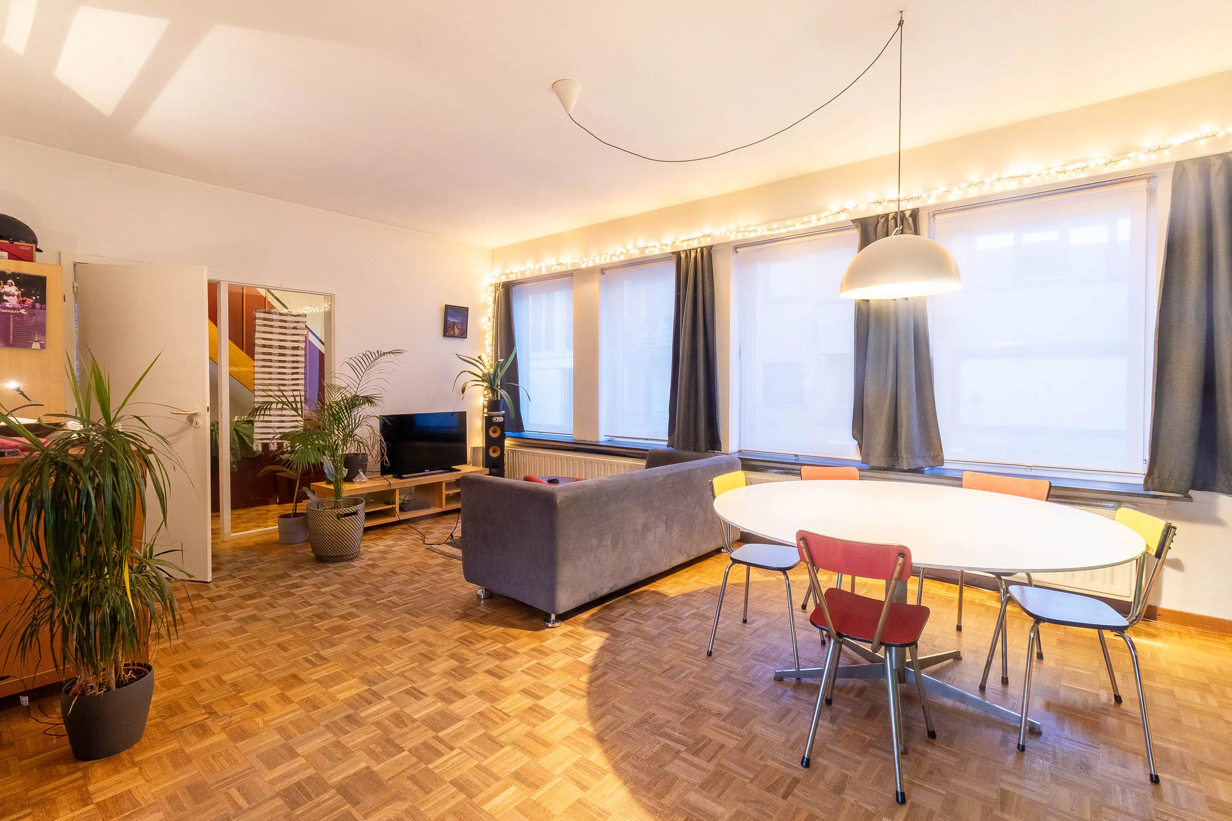 Handelshuis met ruim duplexappartement foto 7