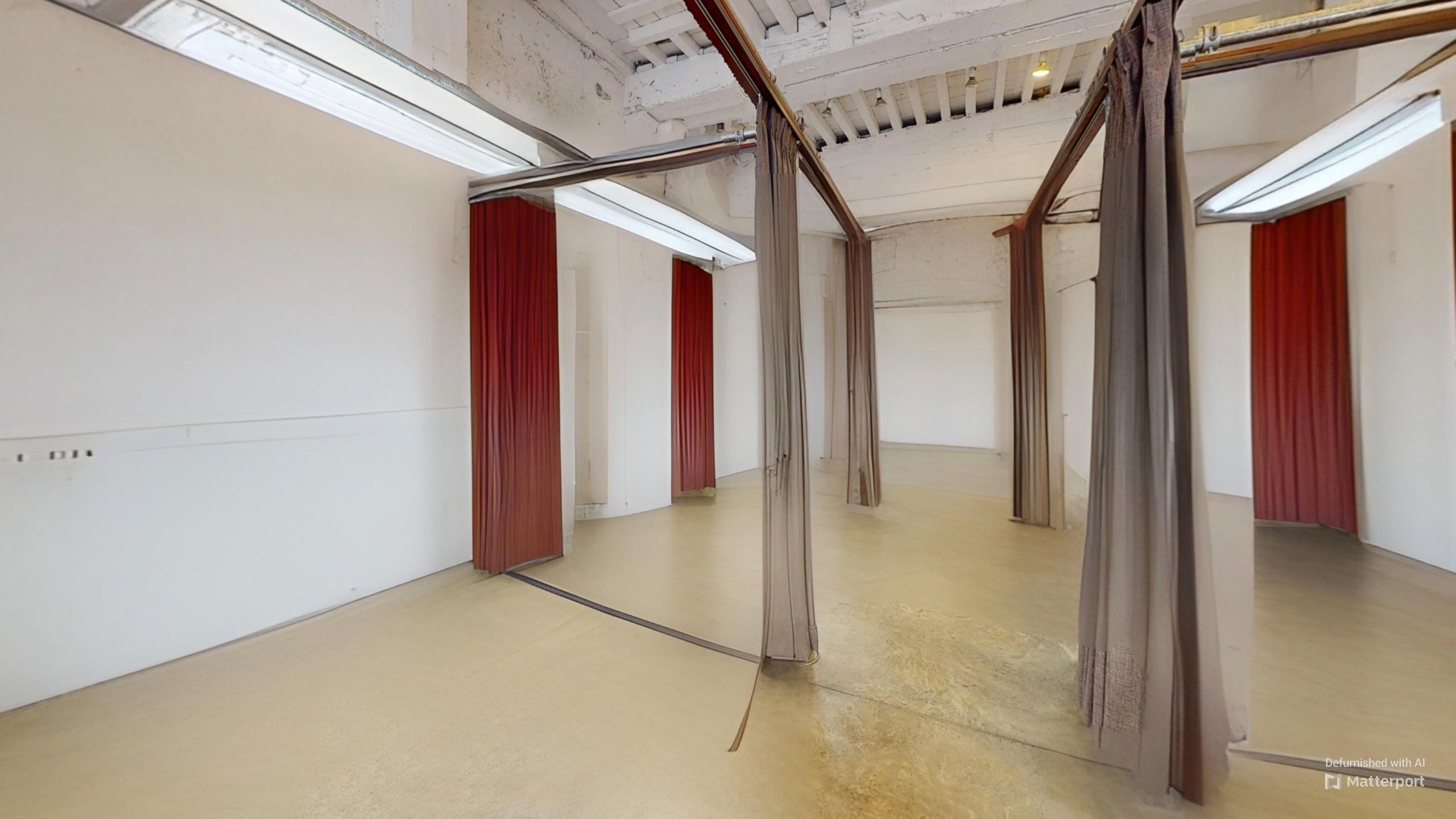 ANTWERPEN - winkelpand op toplocatie foto 6