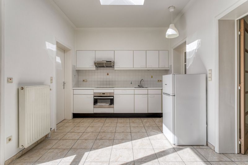 INSTAPKLARE GEZINSWONING MET TUIN NABIJ UZ GENT foto 10