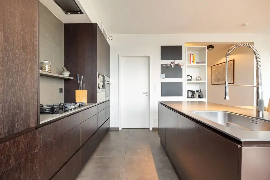 Luxe afgewerkt appartement in hartje Borgerhout foto 4