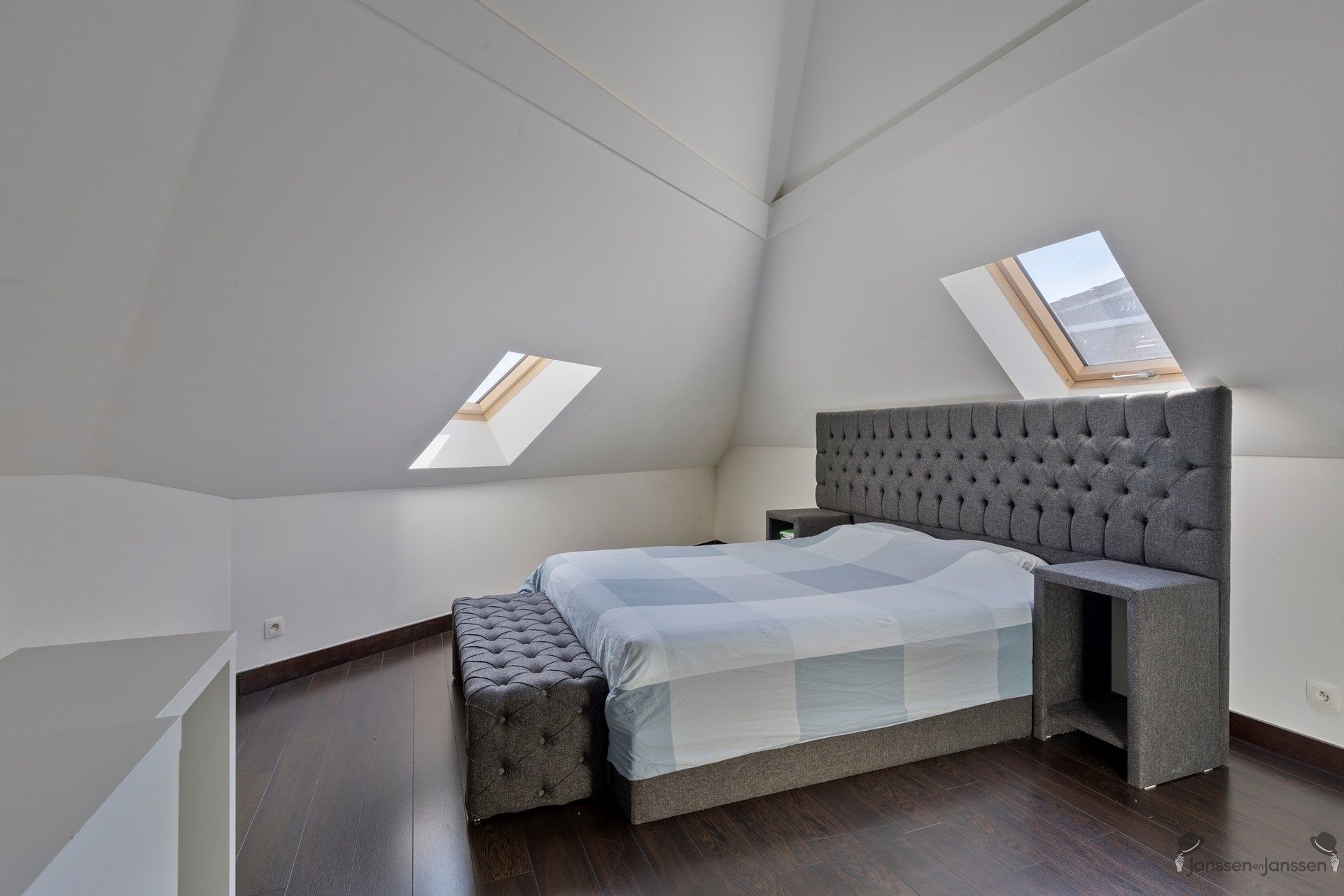 Veelzijdige Hoekwoning met 3 tot 5 slpk op centrale locatie wonen, werken of groeien met het gezin foto 24