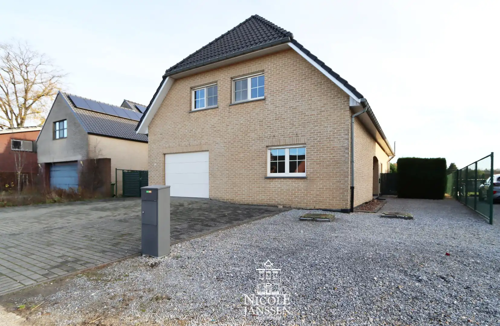 Ruime gezinswoning  foto 2