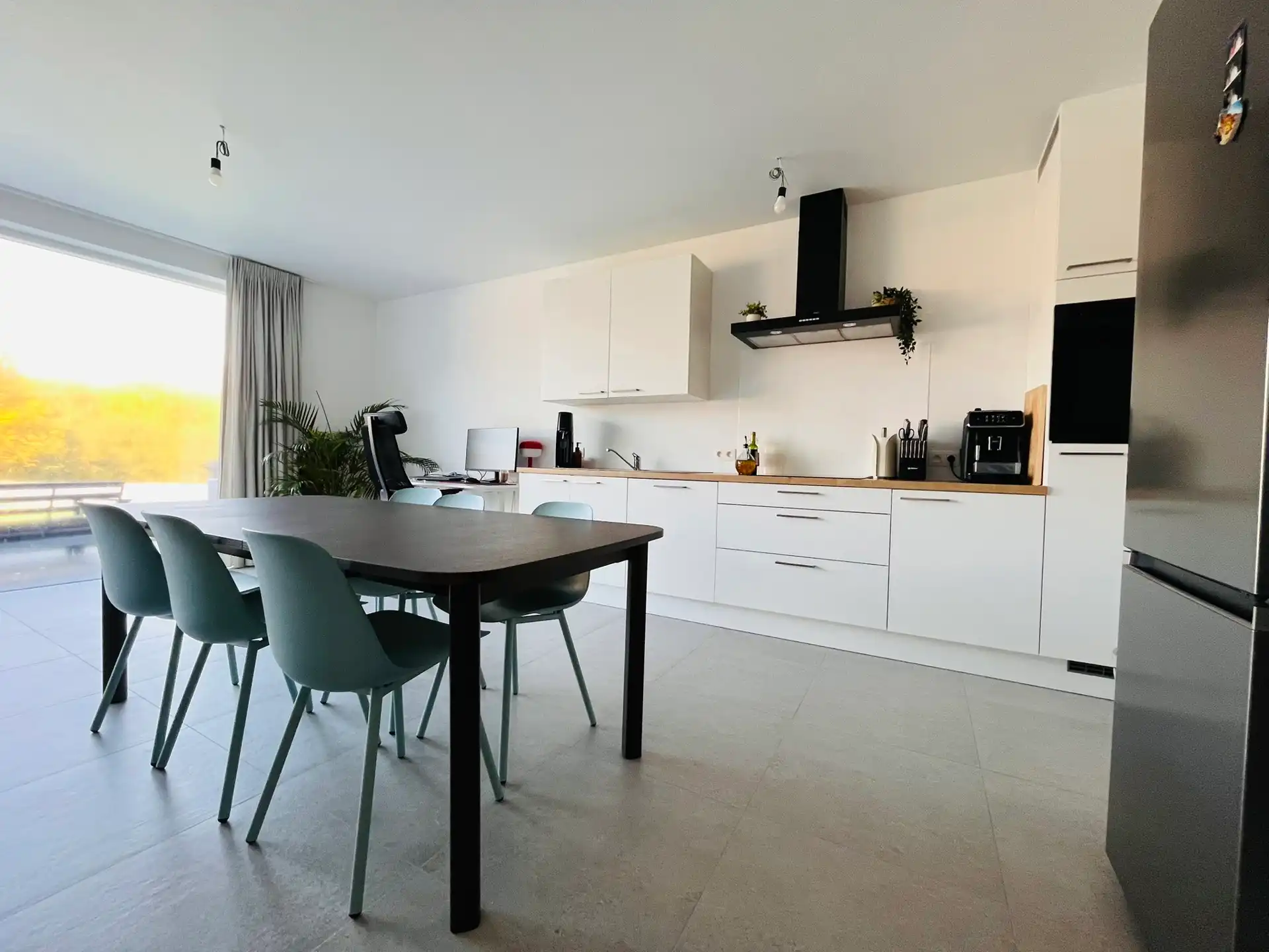 MODERN EN ENERGIEZUINIG APPARTEMENT MET 2 AUTOSTAANPLAATSEN foto 7