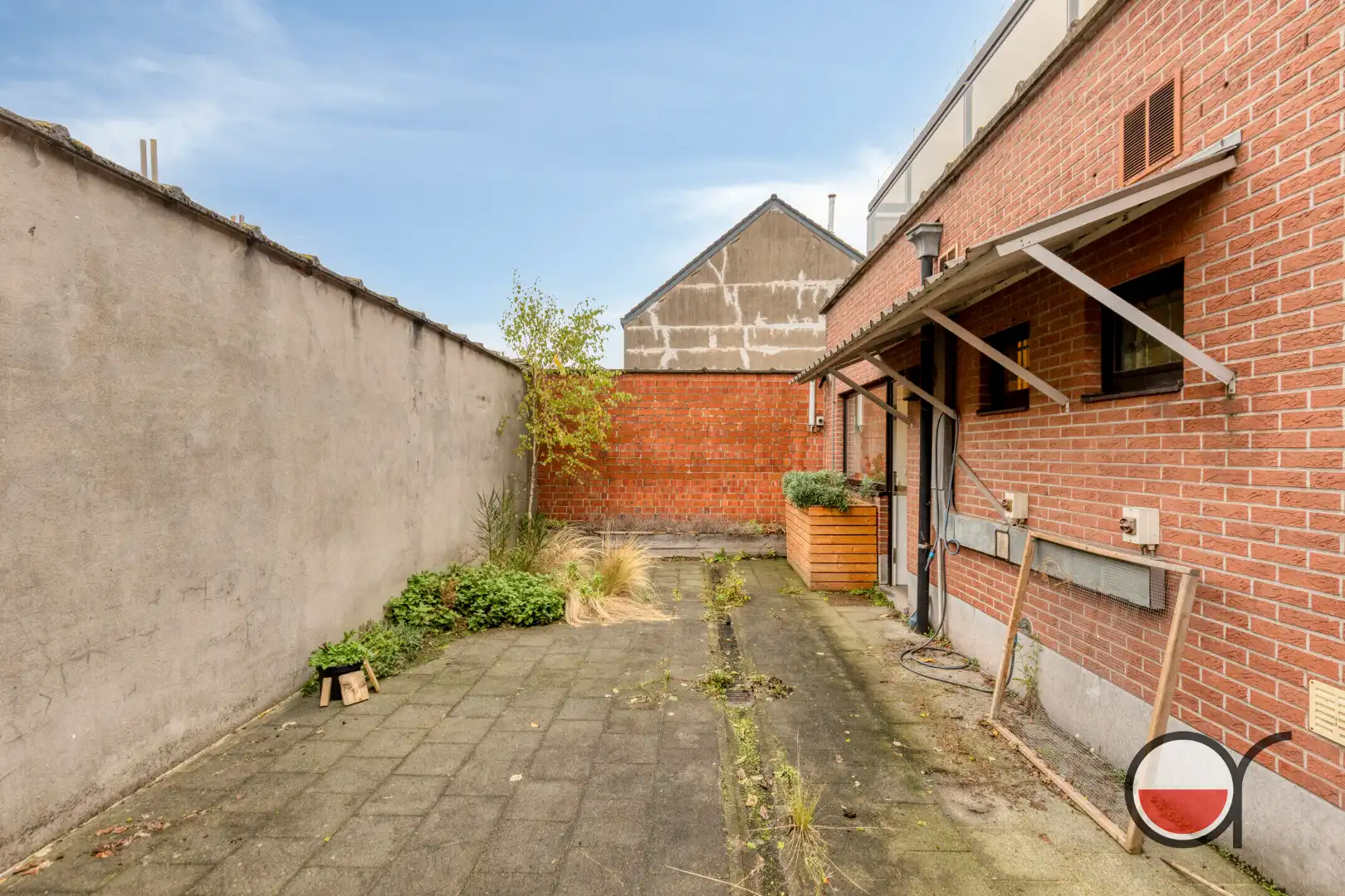 Kantoorruimte met grote kelder op vlot bereikbare locatie foto 19
