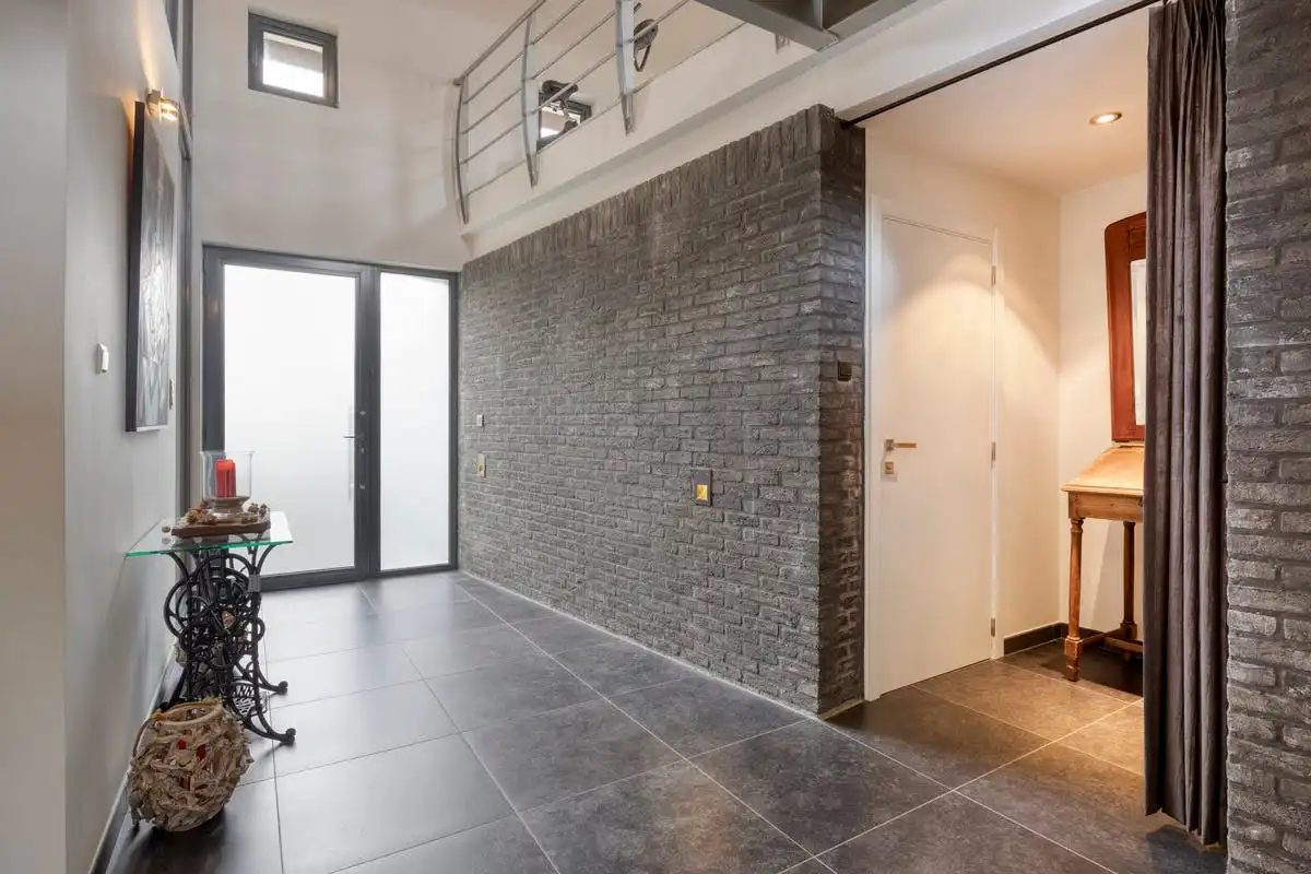 Karaktervolle viergevel woning op 24 are in Grimbergen – wonen en werken op toplocatie foto 5