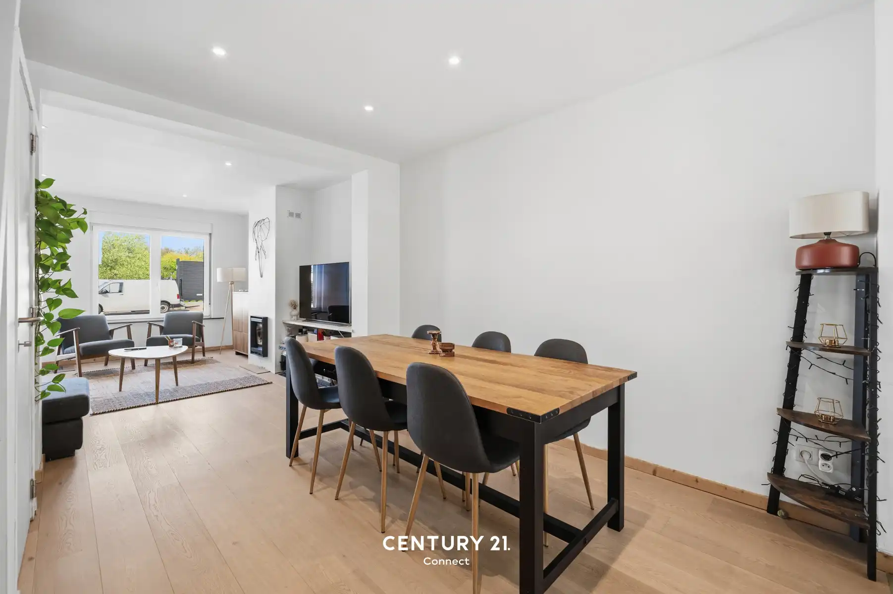 Gerenoveerde woning te Kessel-Lo ! foto 3