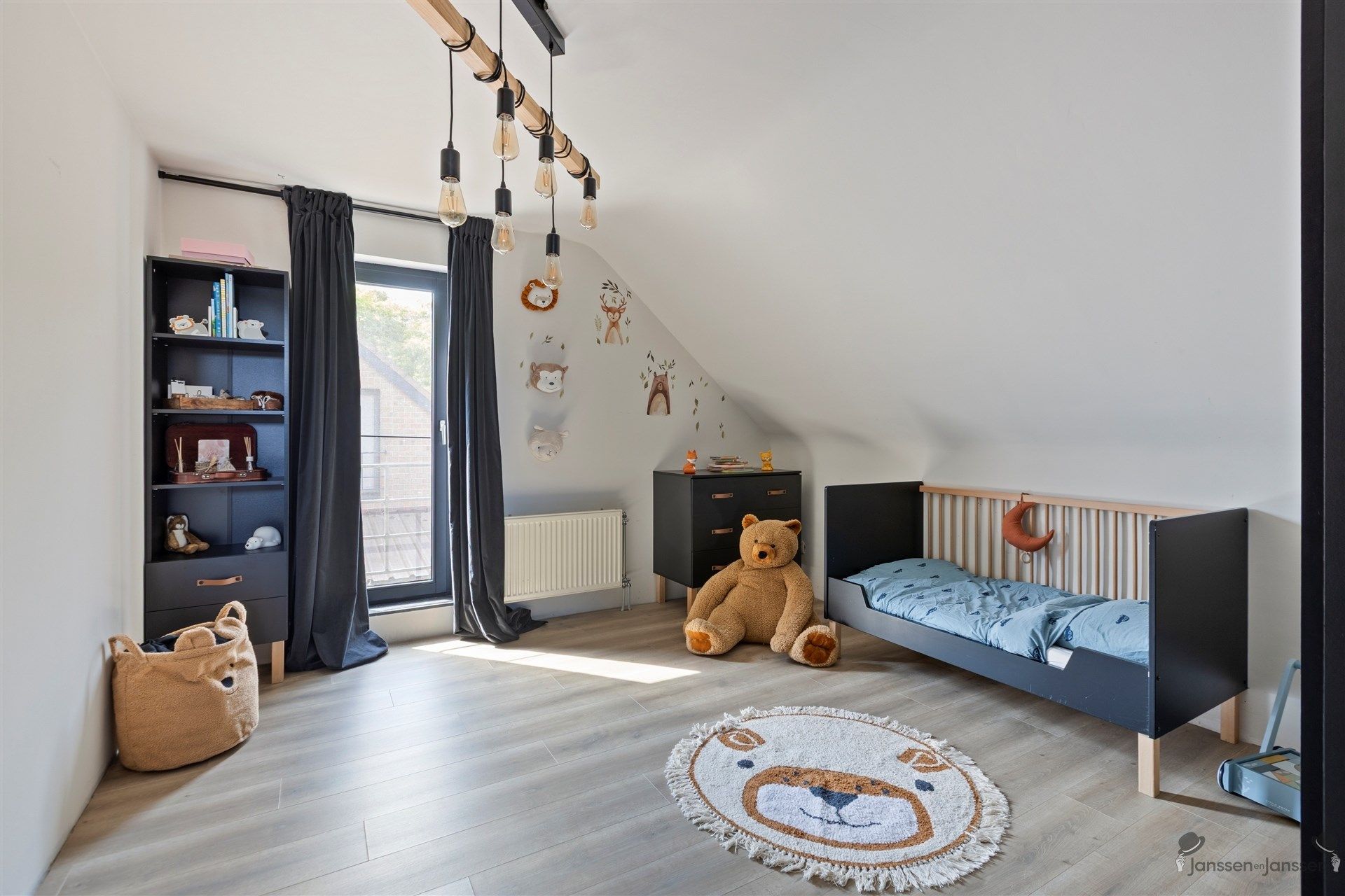 Instapklaar wonen met zonnige tuin in Hechtel-Eksel foto 15
