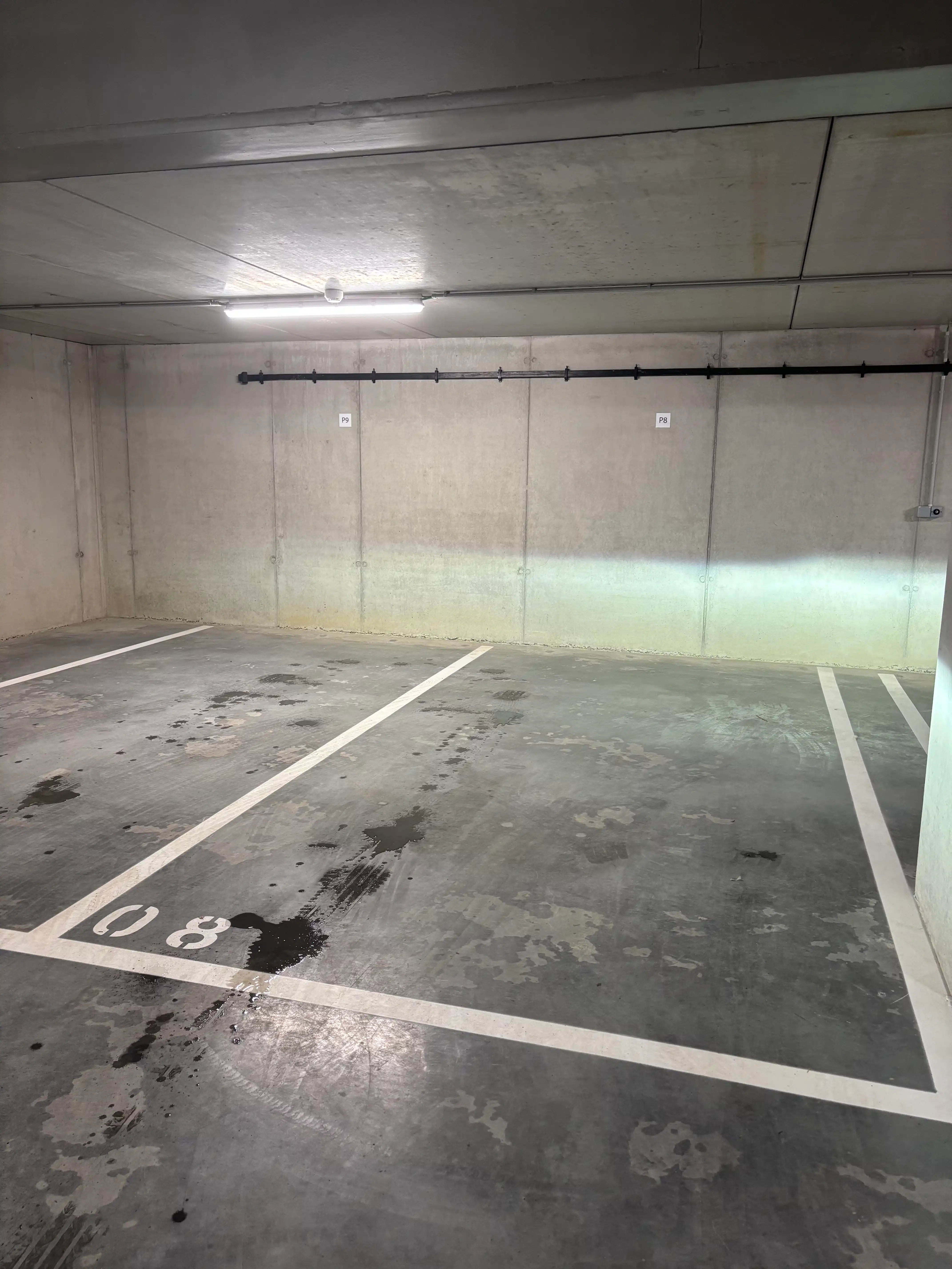 LUXUEUS NIEUWBOUWAPPARTEMENT MET SLAAPKAMER, BUREAU EN RUIM TERRAS foto 34
