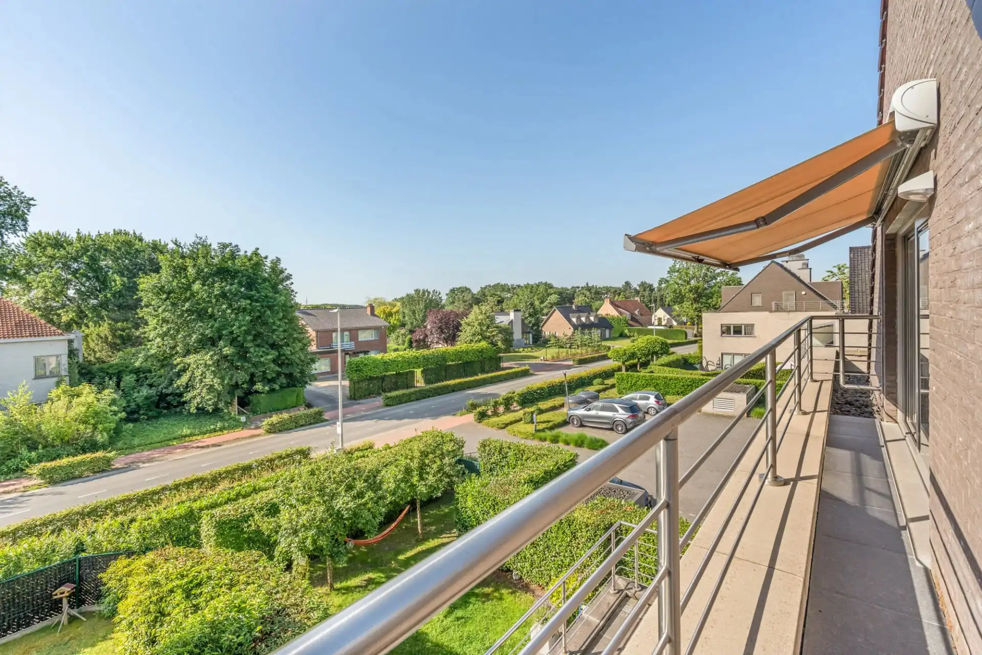Instapklaar appartement met ruim terras in Heusden foto 20