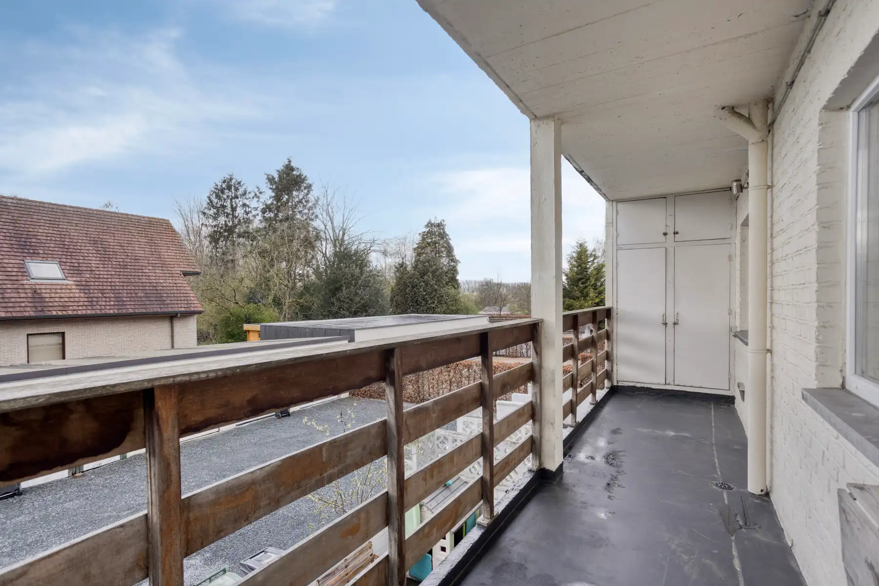 Rustig gelegen, gerenoveerd 2-slaapkamer appartement foto 11