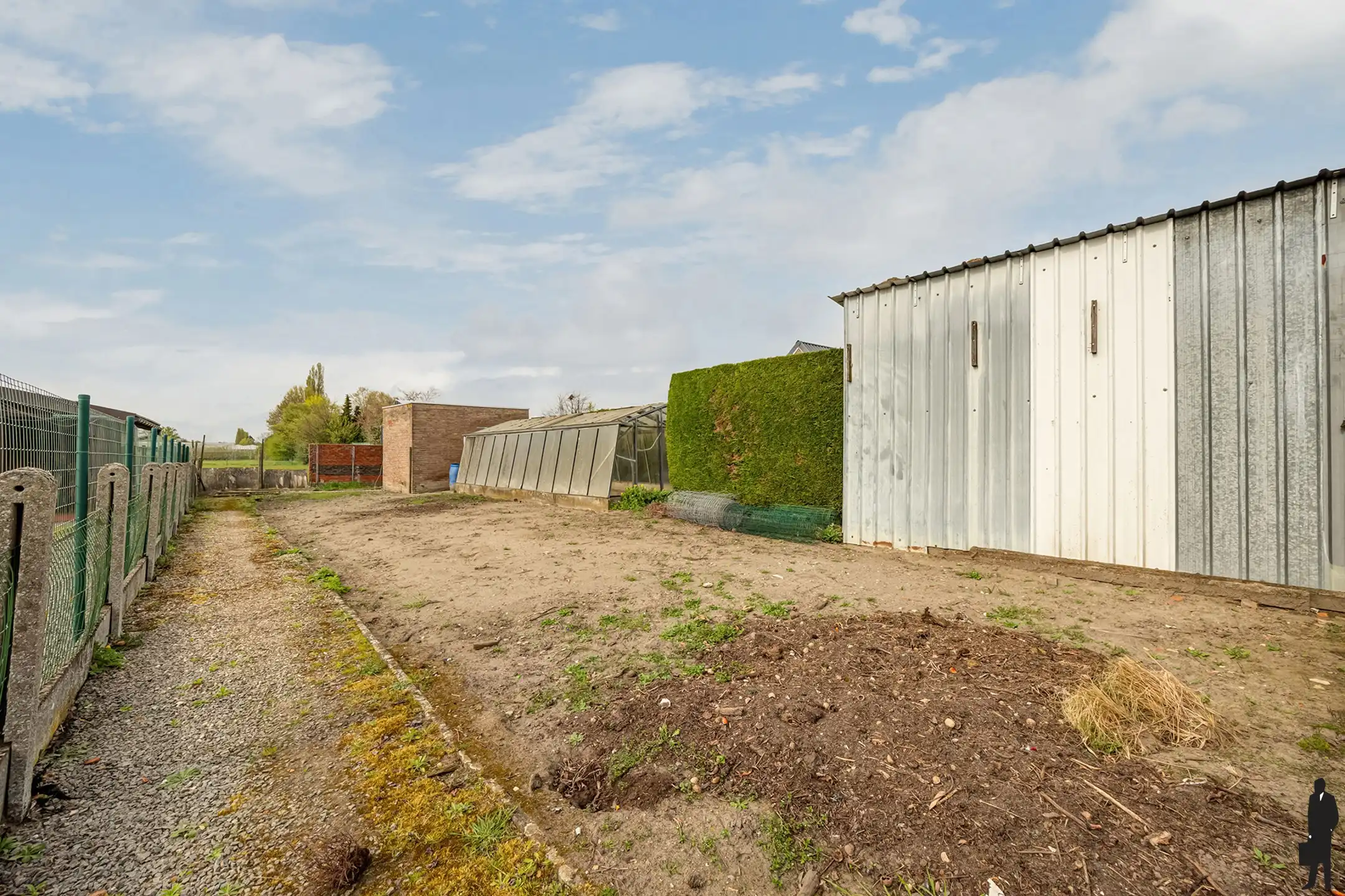 Te renoveren charmante gezinswoning met tuin te Hamme  foto 22