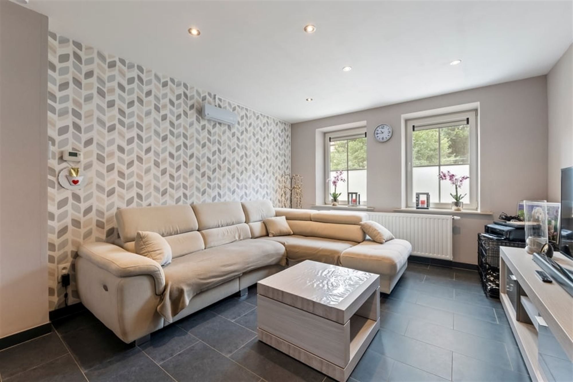 RUIME, INSTAPKLARE OPEN BEBOUWING MET PRACHTIGE TERRASSEN OP EEN RUSTIGE LOCATIE foto 5